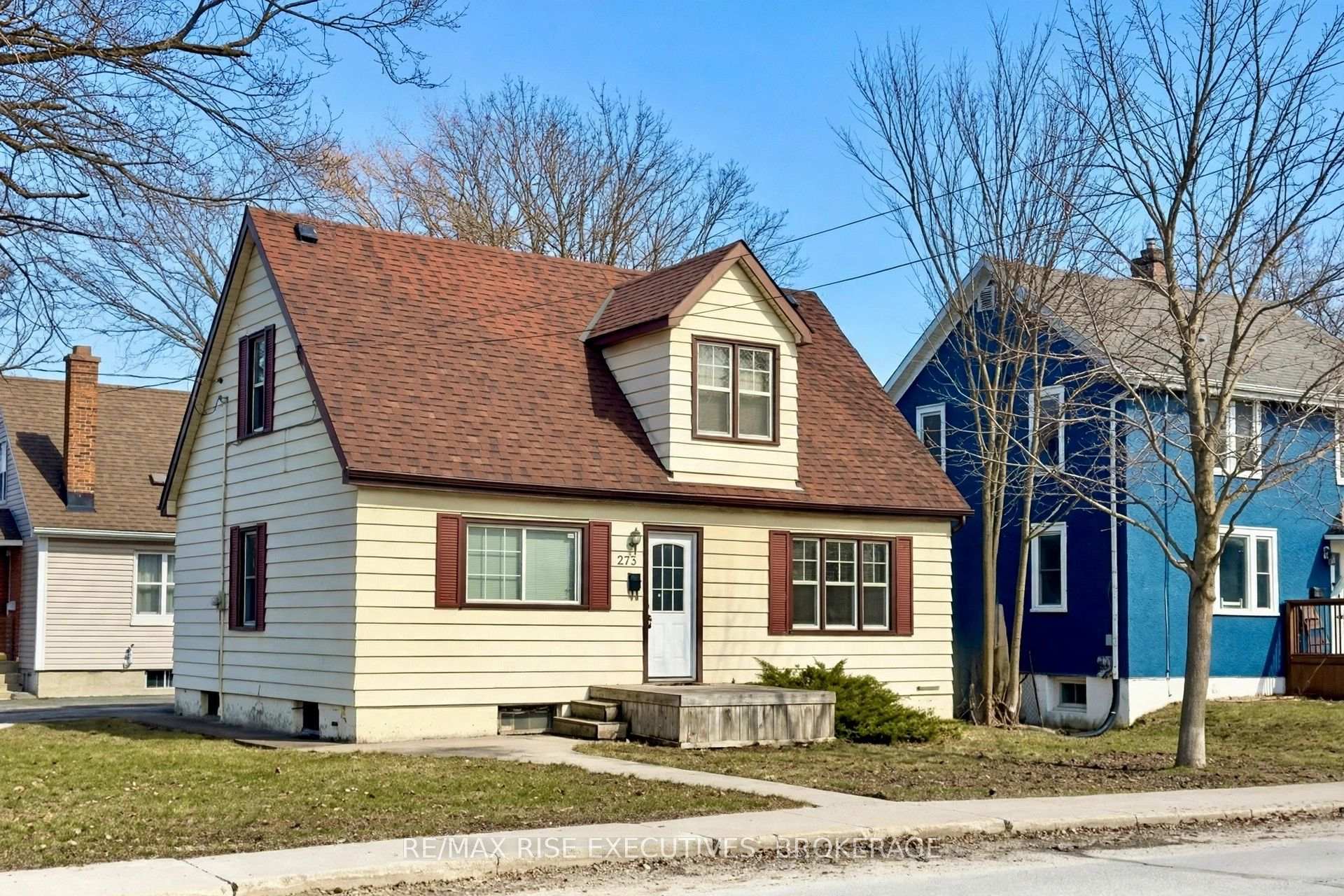 Photo 2 of 273 College Street, Kingston, Central City East — HOMEH