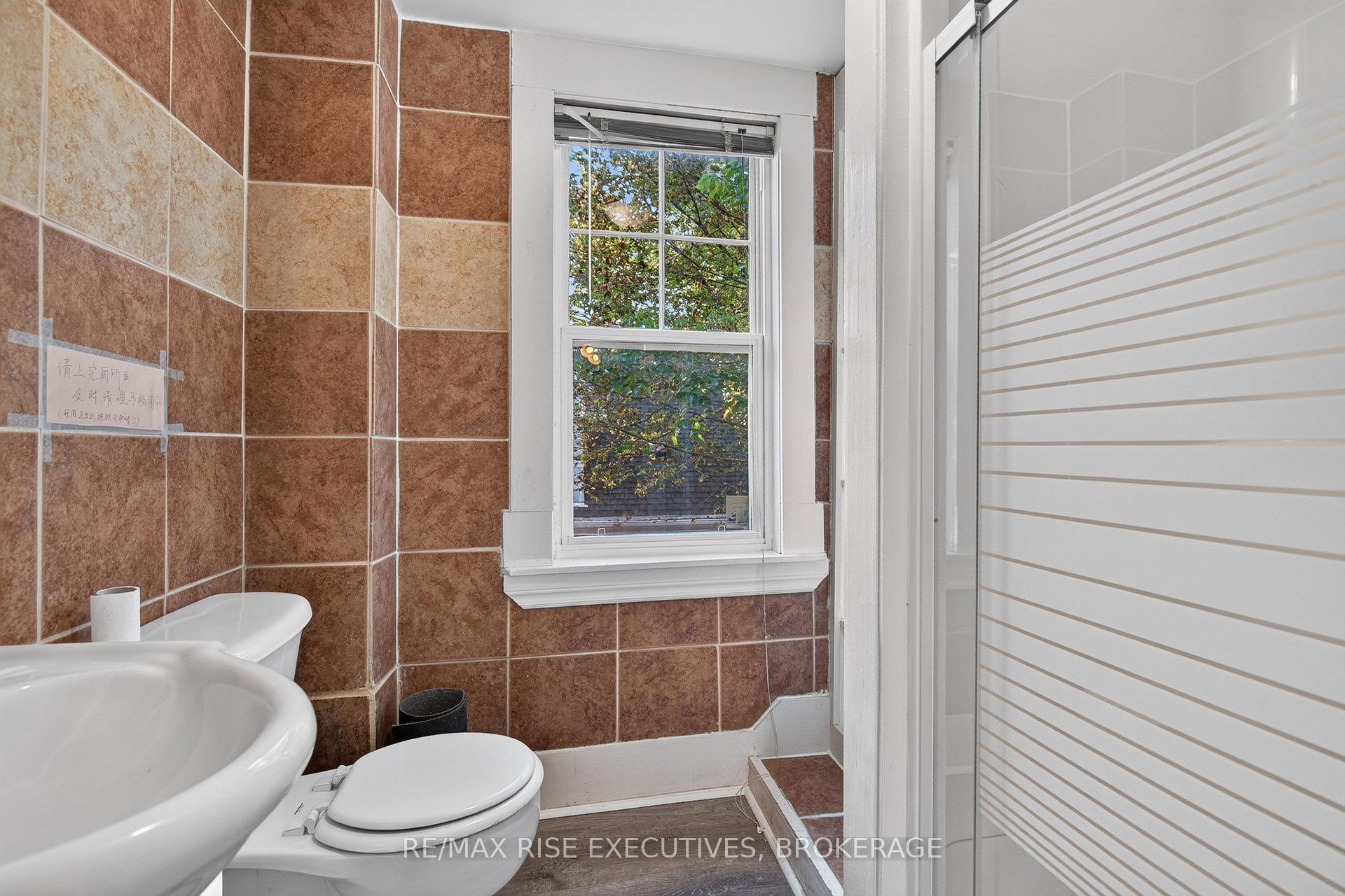 Photo 34 of 273 College Street, Kingston, Central City East — HOMEH