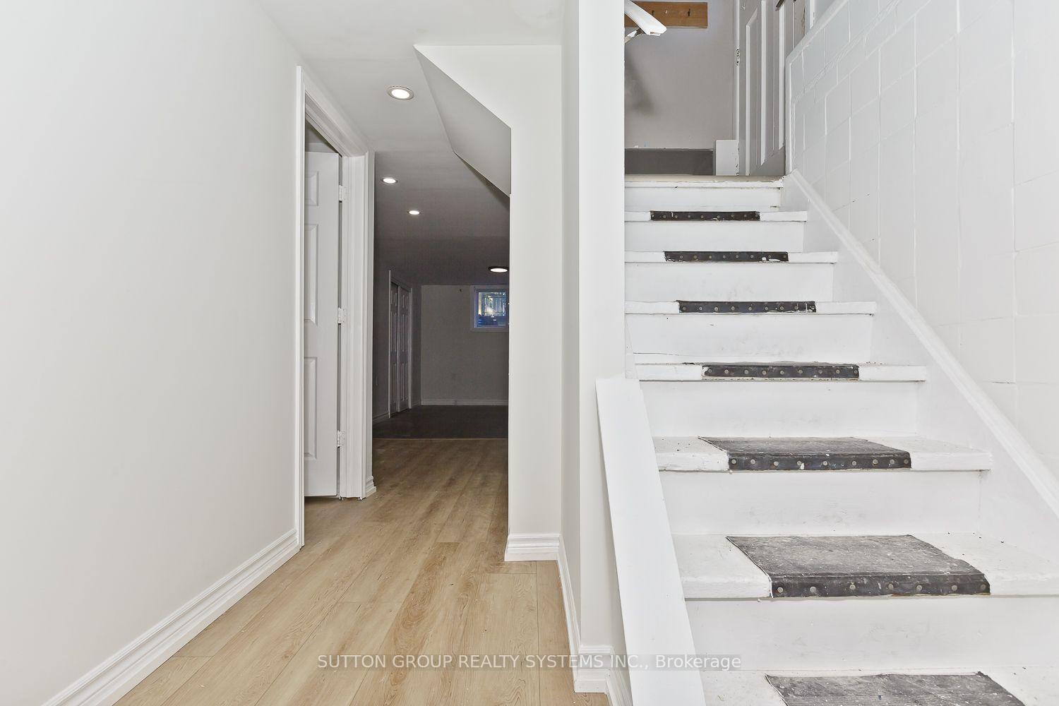 Photo 3 of (BASEMENT) 40 Jacobson Avenue, St. Catharines, Glendale/Glenridge — HOMEH