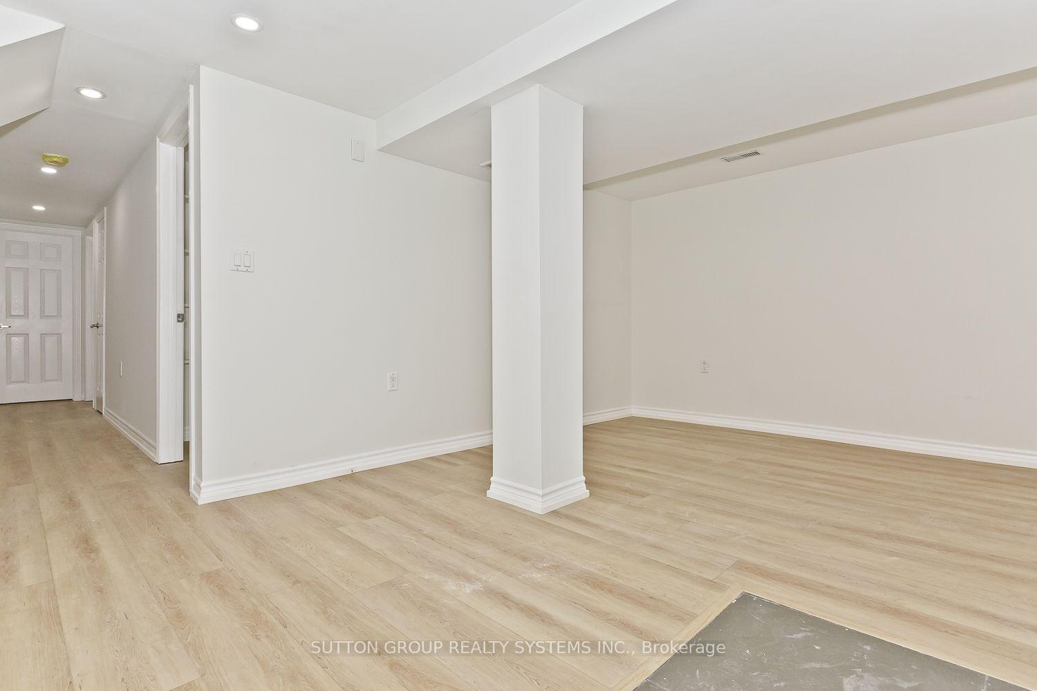 Photo 5 of (BASEMENT) 40 Jacobson Avenue, St. Catharines, Glendale/Glenridge — HOMEH