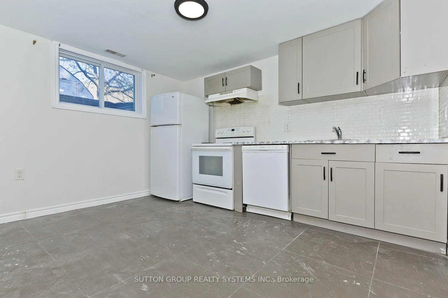 Photo 14 of (BASEMENT) 40 Jacobson Avenue, St. Catharines, Glendale/Glenridge — HOMEH