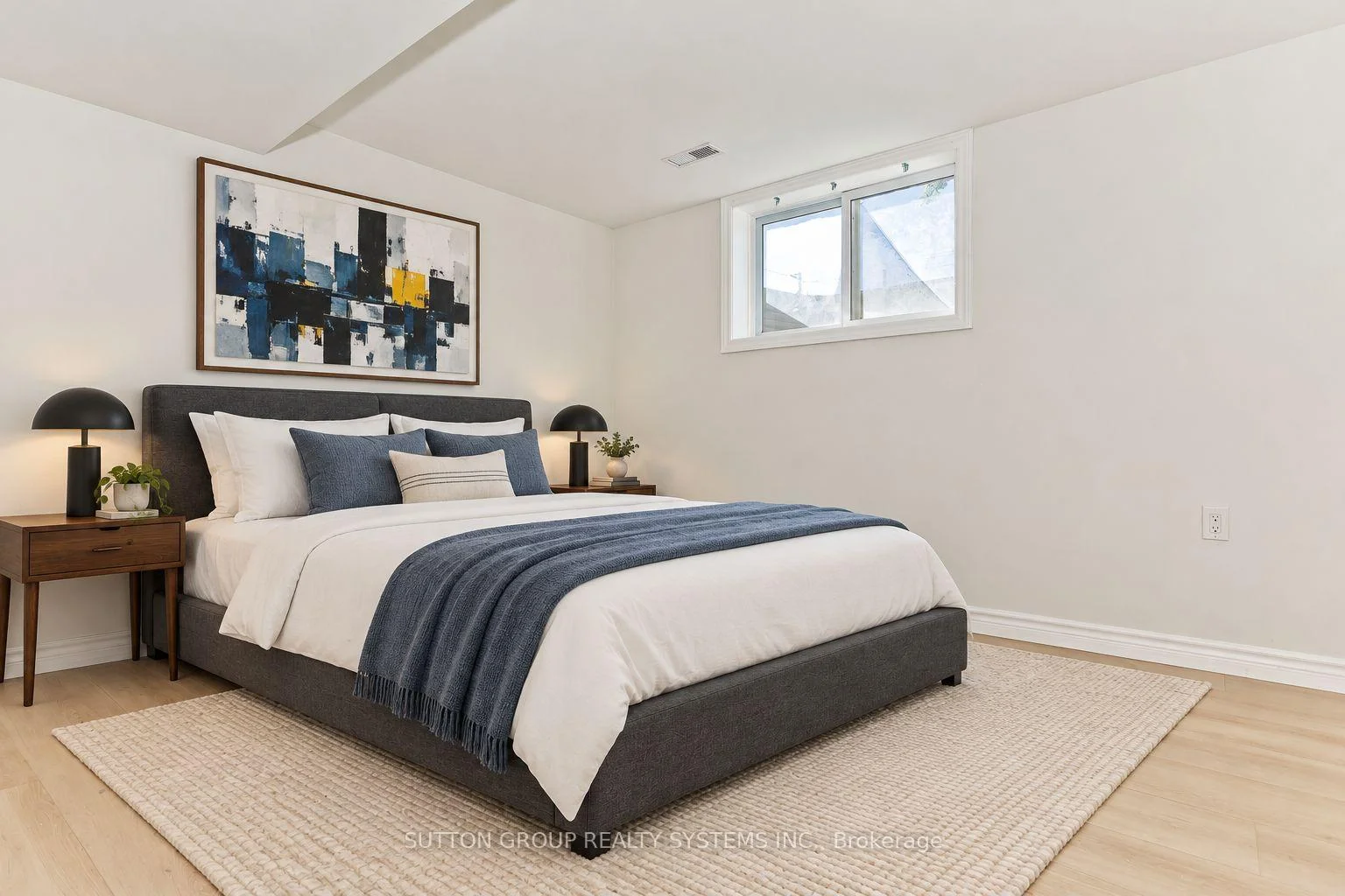 Photo 18 of (BASEMENT) 40 Jacobson Avenue, St. Catharines, Glendale/Glenridge — HOMEH
