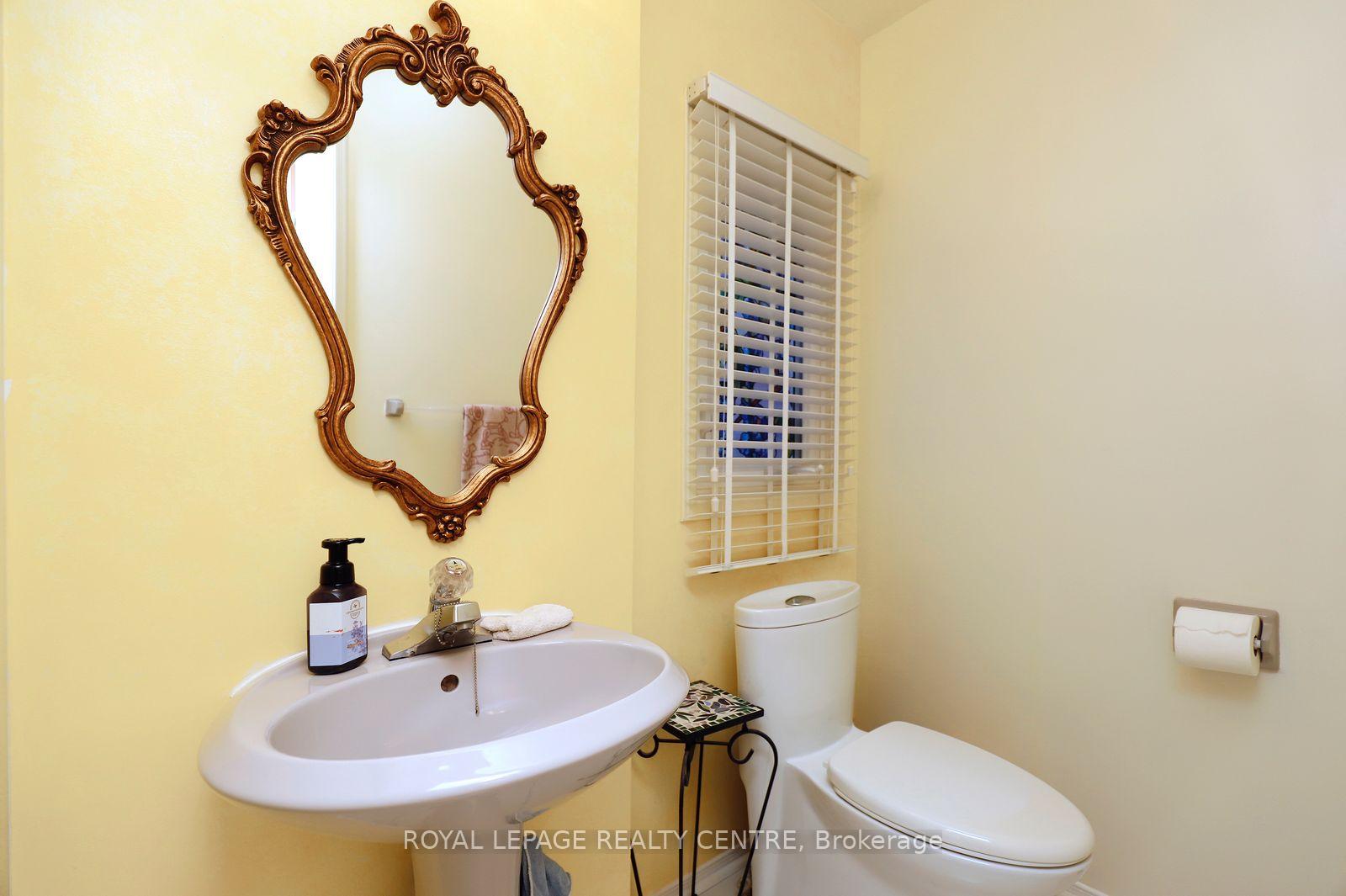 Photo 13 of 5680 Oldcastle Crescent, Mississauga, East Credit — HOMEH
