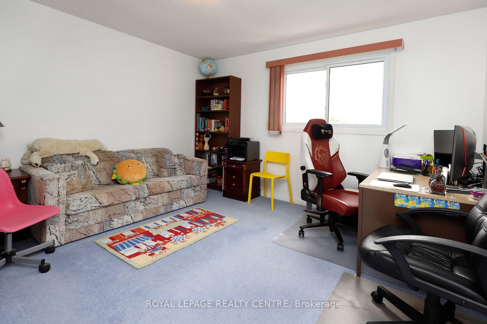 Photo 26 of 5680 Oldcastle Crescent, Mississauga, East Credit — HOMEH