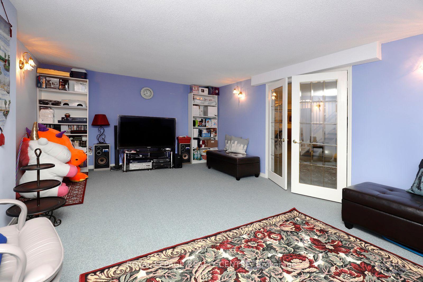 Photo 31 of 5680 Oldcastle Crescent, Mississauga, East Credit — HOMEH