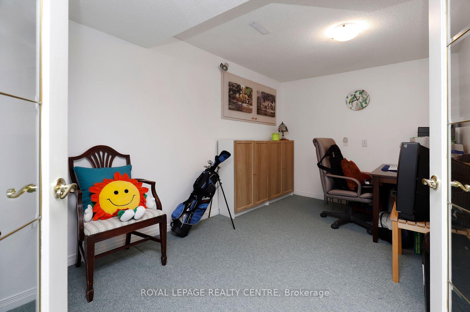 Photo 35 of 5680 Oldcastle Crescent, Mississauga, East Credit — HOMEH