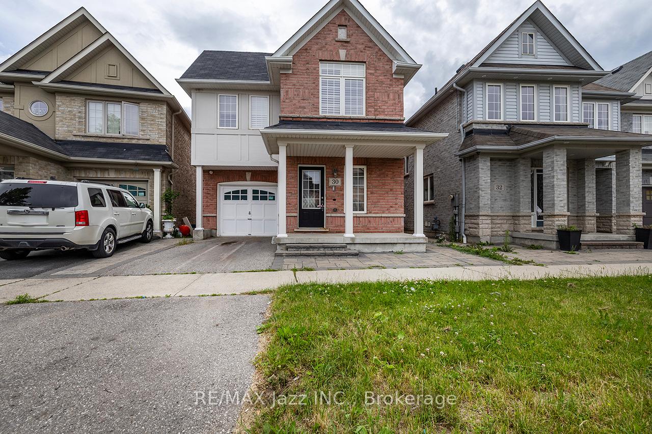 Photo of 30 Lloydminster Avenue