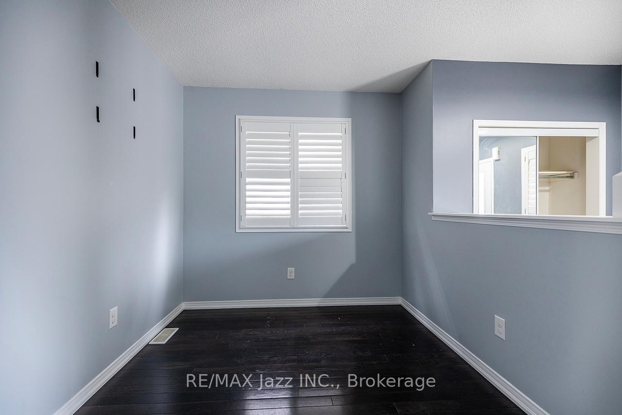 Photo 6 of 30 Lloydminster Avenue, Ajax, Central East — HOMEH