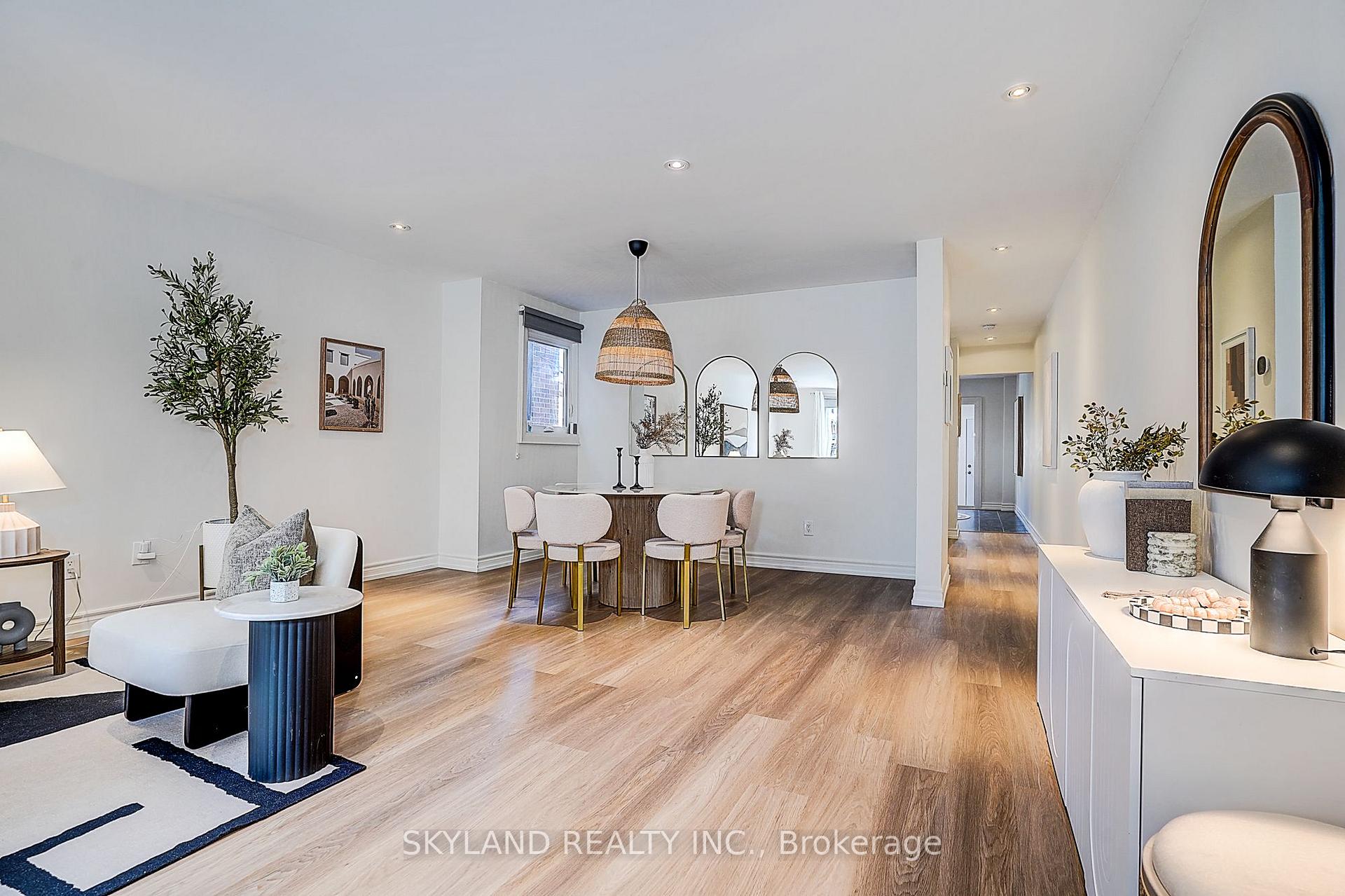 Photo 11 of 759 Shaw Street, Toronto, Dovercourt-Wallace Emerson-Junction — HOMEH