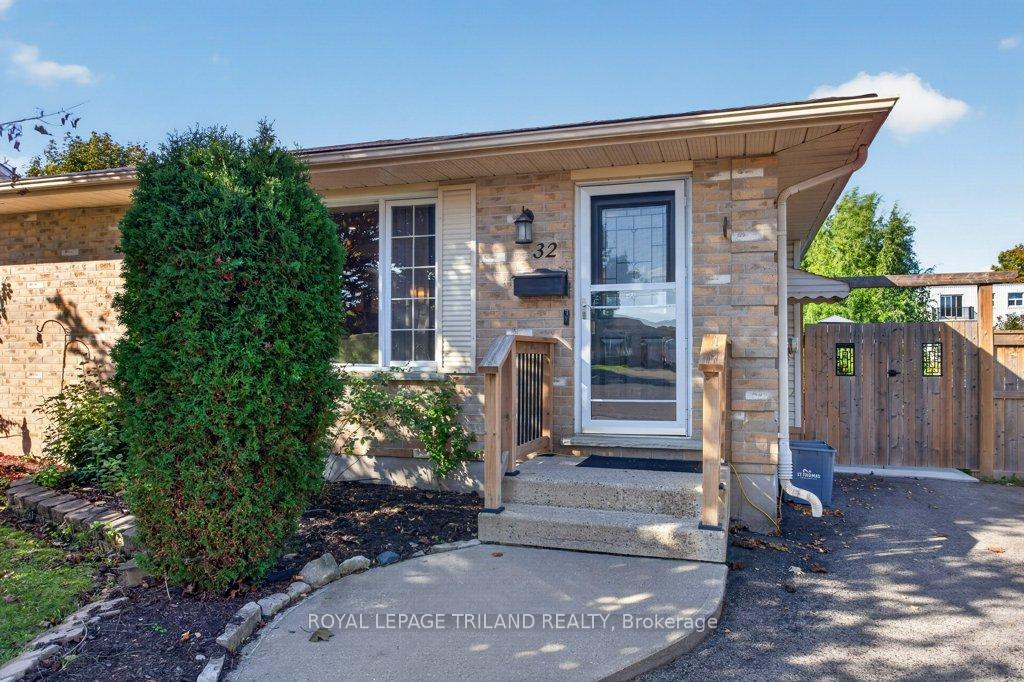 Photo of 32 Sanders Court