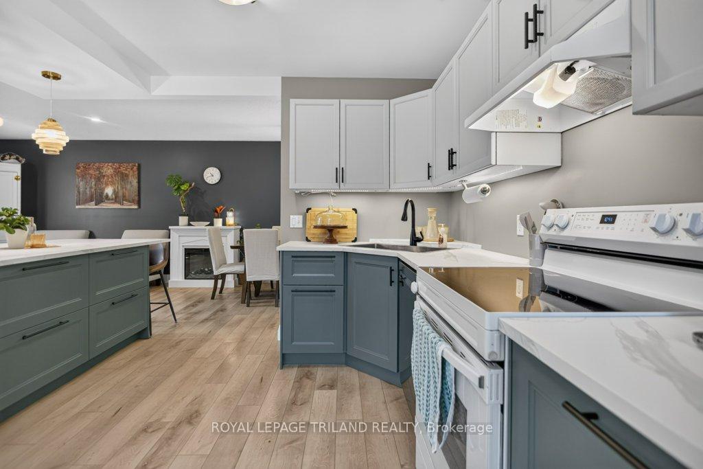 Photo 17 of 32 Sanders Court, St. Thomas — HOMEH