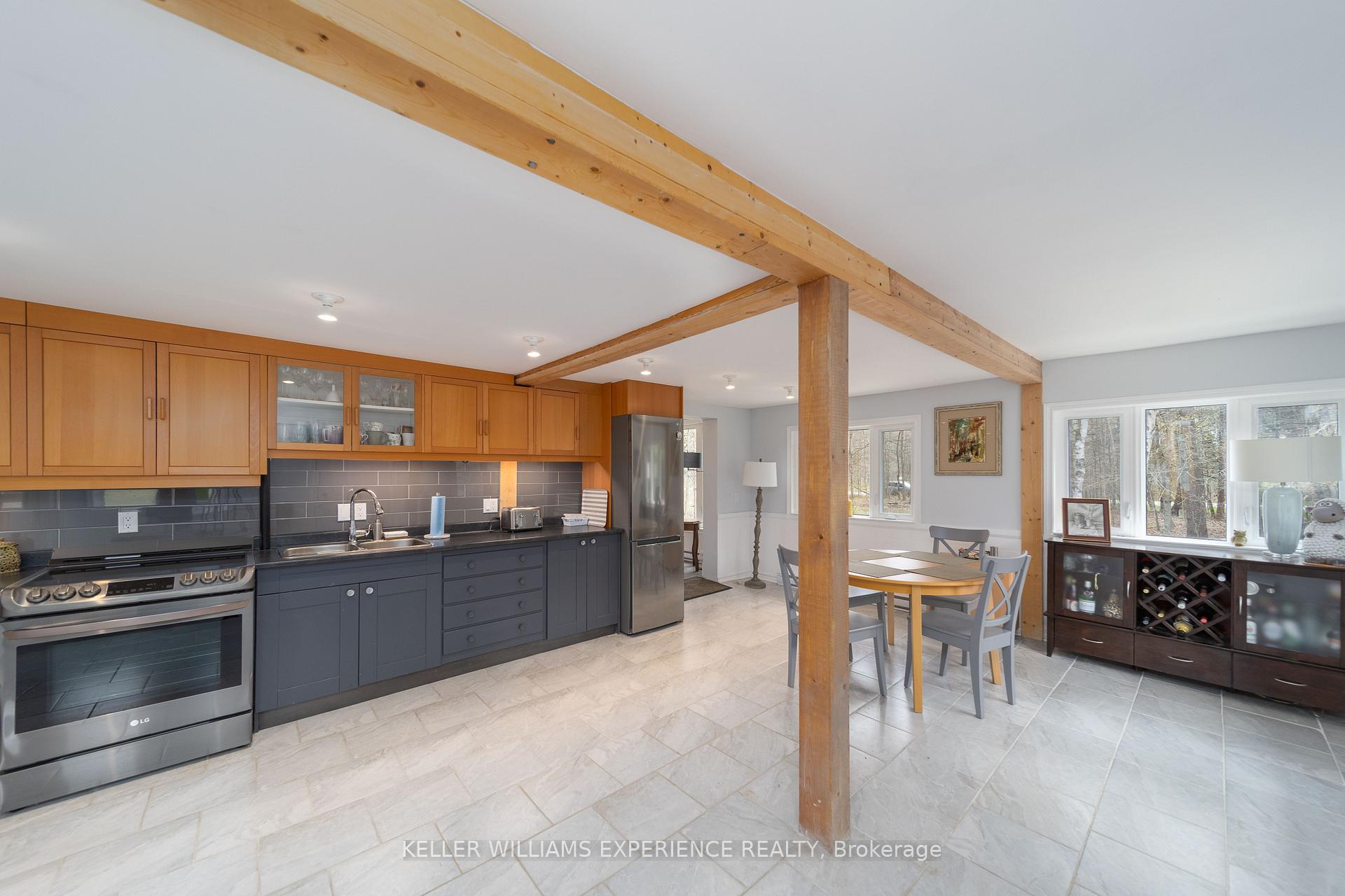 Photo 4 of 7390 Sadowa Road, Kawartha Lakes, Dalton — HOMEH