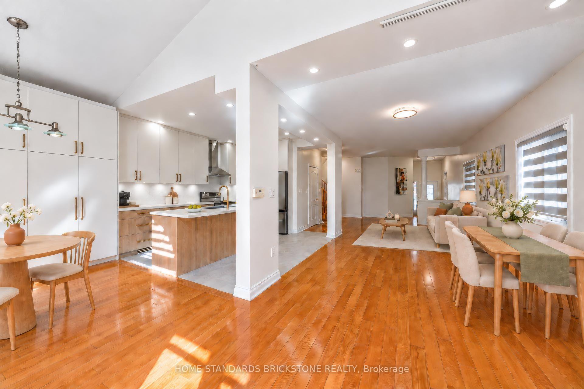 Photo 6 of 46 Monastery Lane, Scarborough, Clairlea-Birchmount — HOMEH