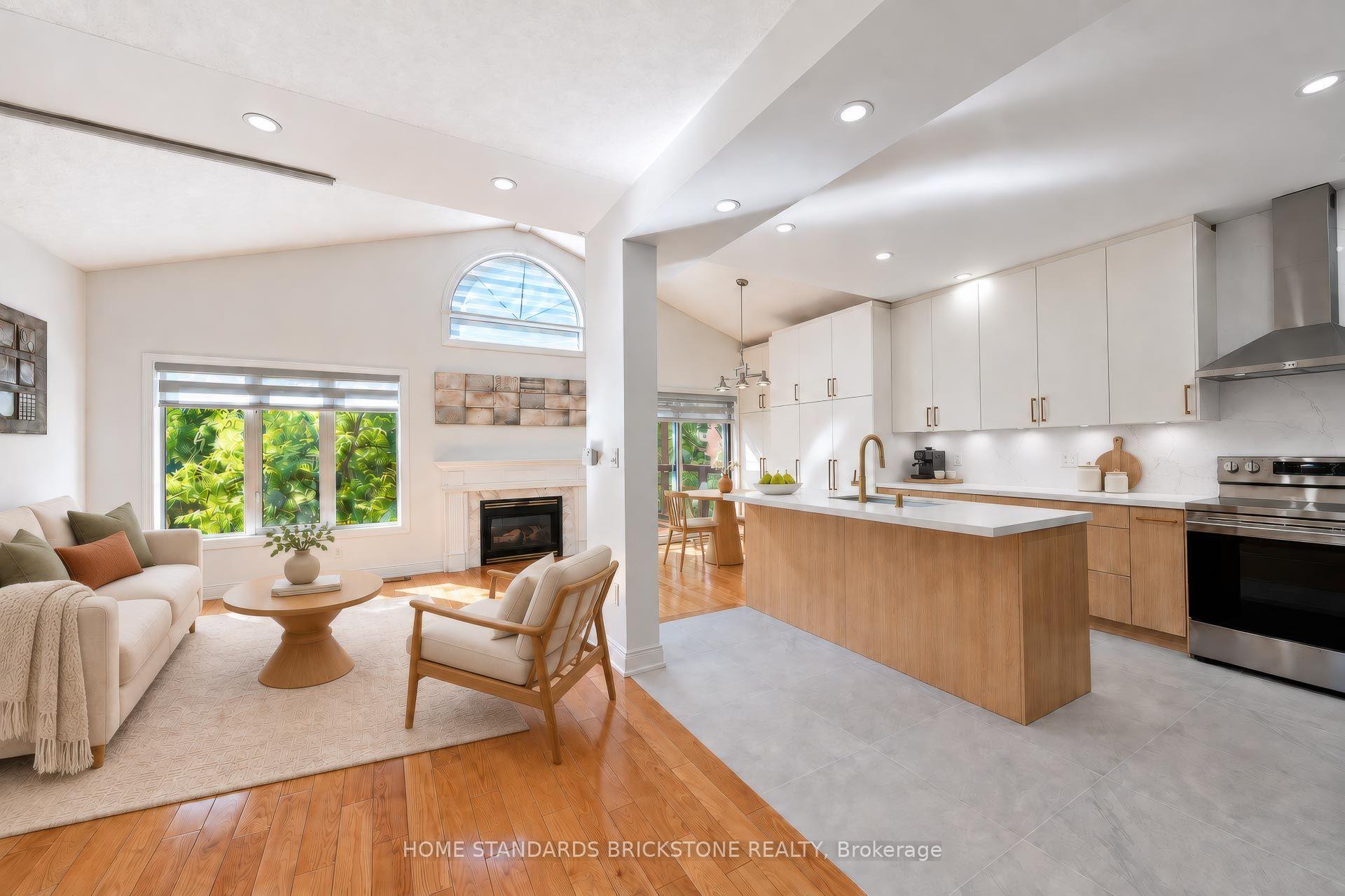 Photo 7 of 46 Monastery Lane, Scarborough, Clairlea-Birchmount — HOMEH