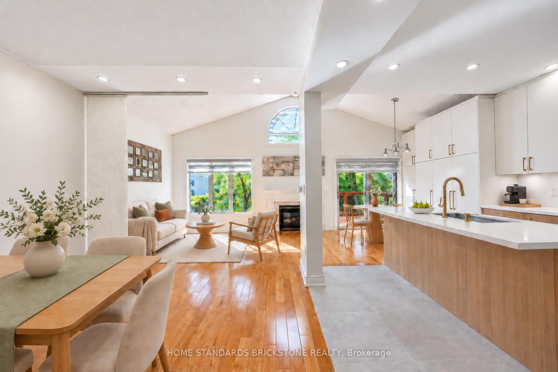 Photo 8 of 46 Monastery Lane, Scarborough, Clairlea-Birchmount — HOMEH