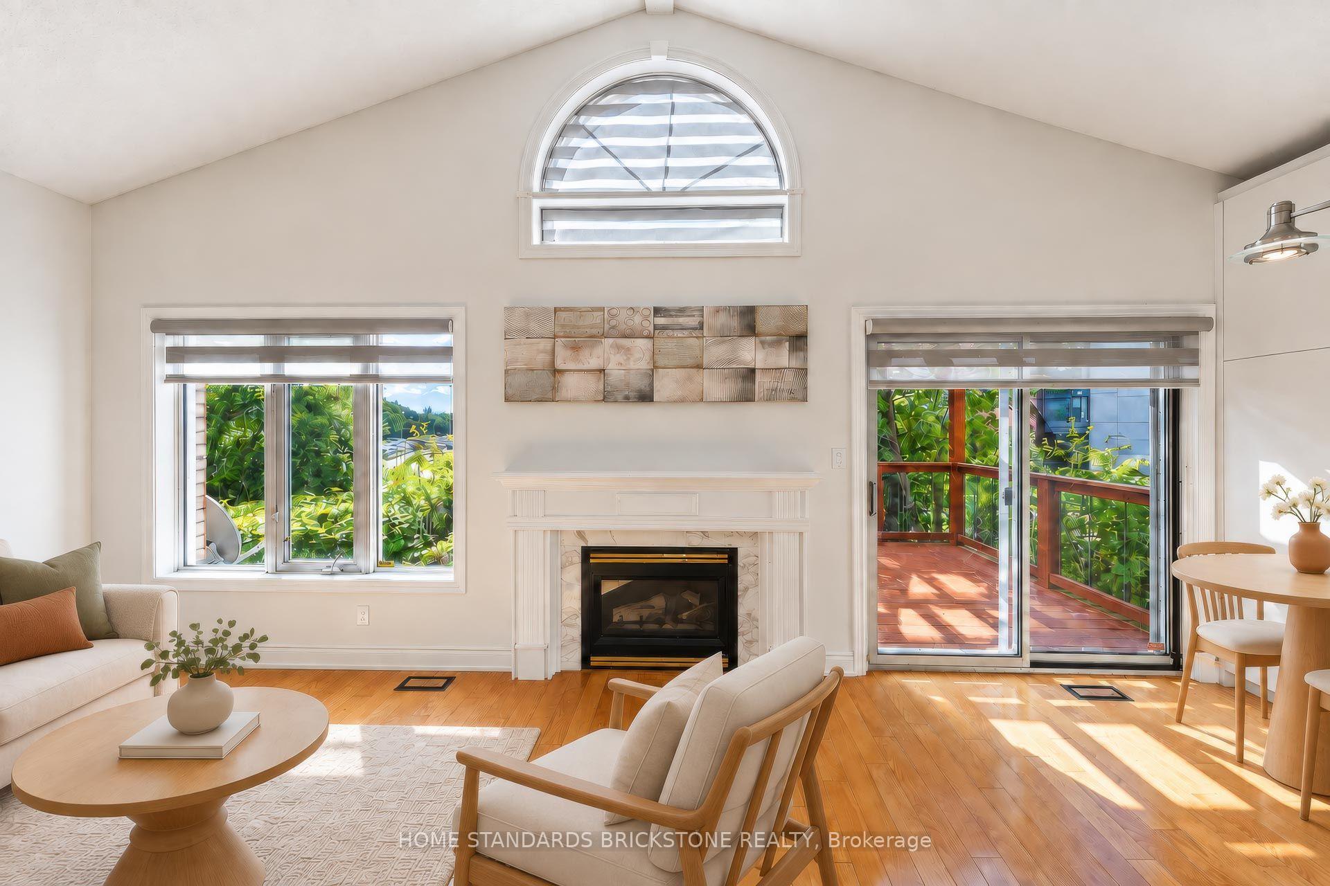 Photo 17 of 46 Monastery Lane, Scarborough, Clairlea-Birchmount — HOMEH