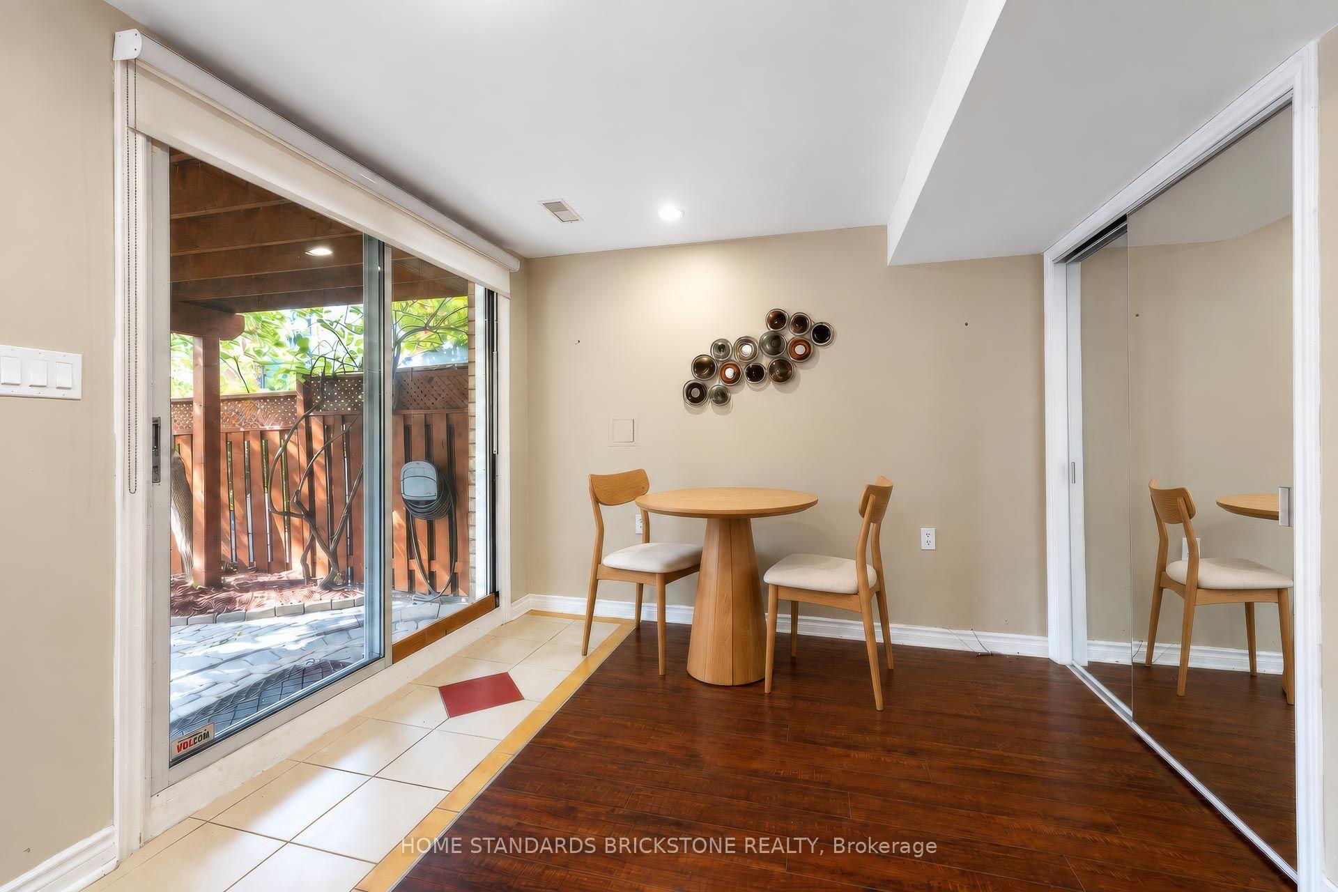 Photo 42 of 46 Monastery Lane, Scarborough, Clairlea-Birchmount — HOMEH