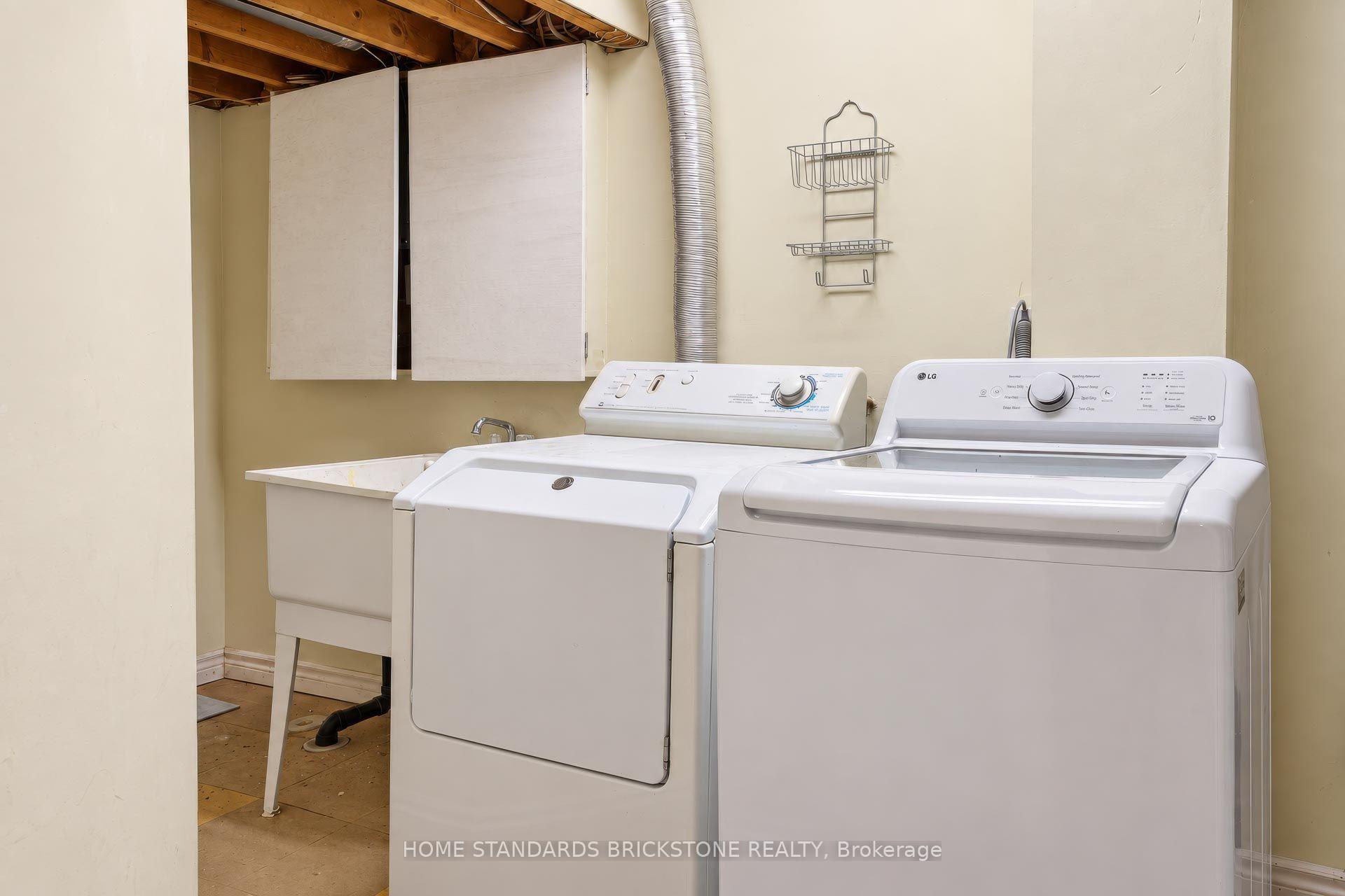 Photo 44 of 46 Monastery Lane, Scarborough, Clairlea-Birchmount — HOMEH