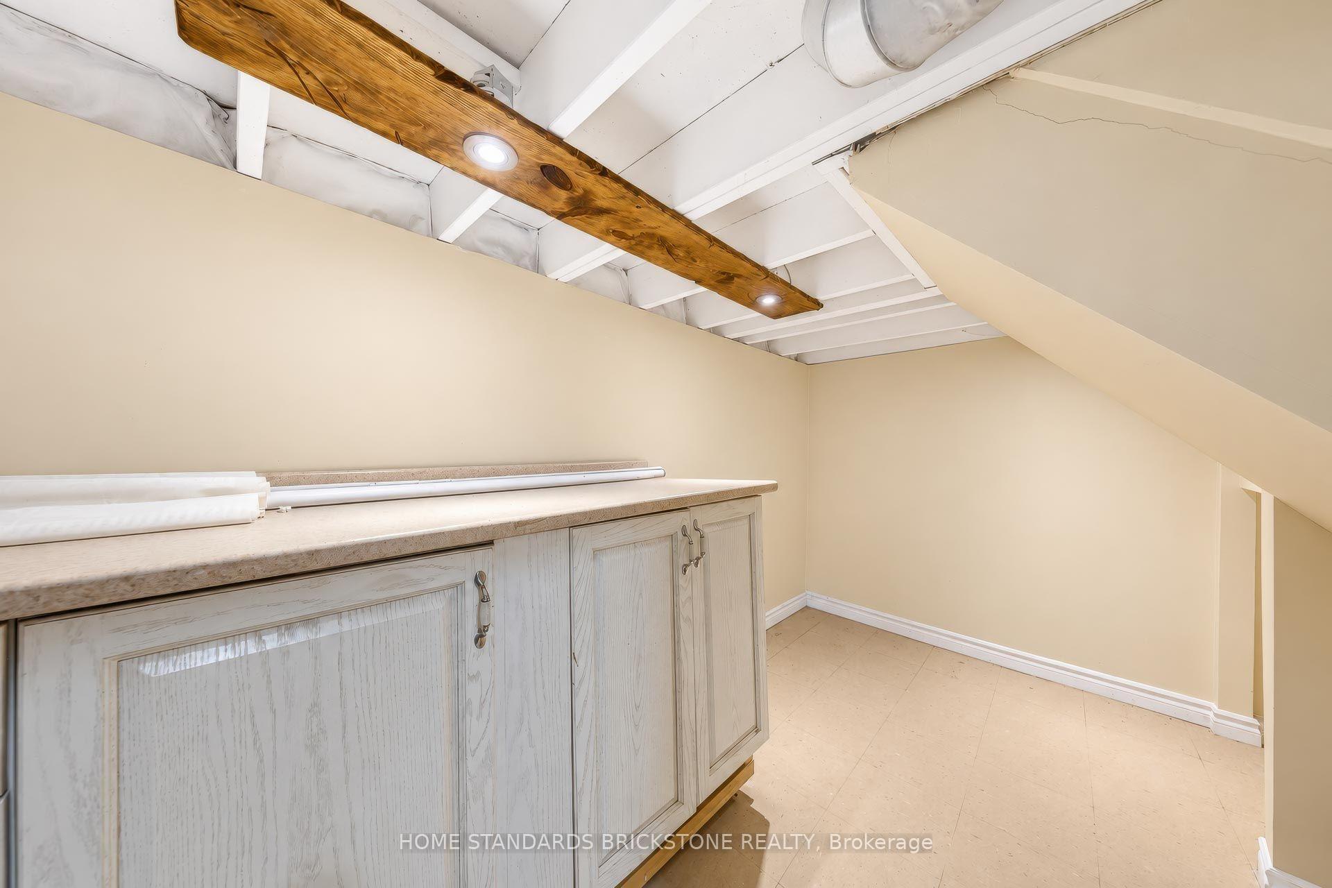 Photo 45 of 46 Monastery Lane, Scarborough, Clairlea-Birchmount — HOMEH