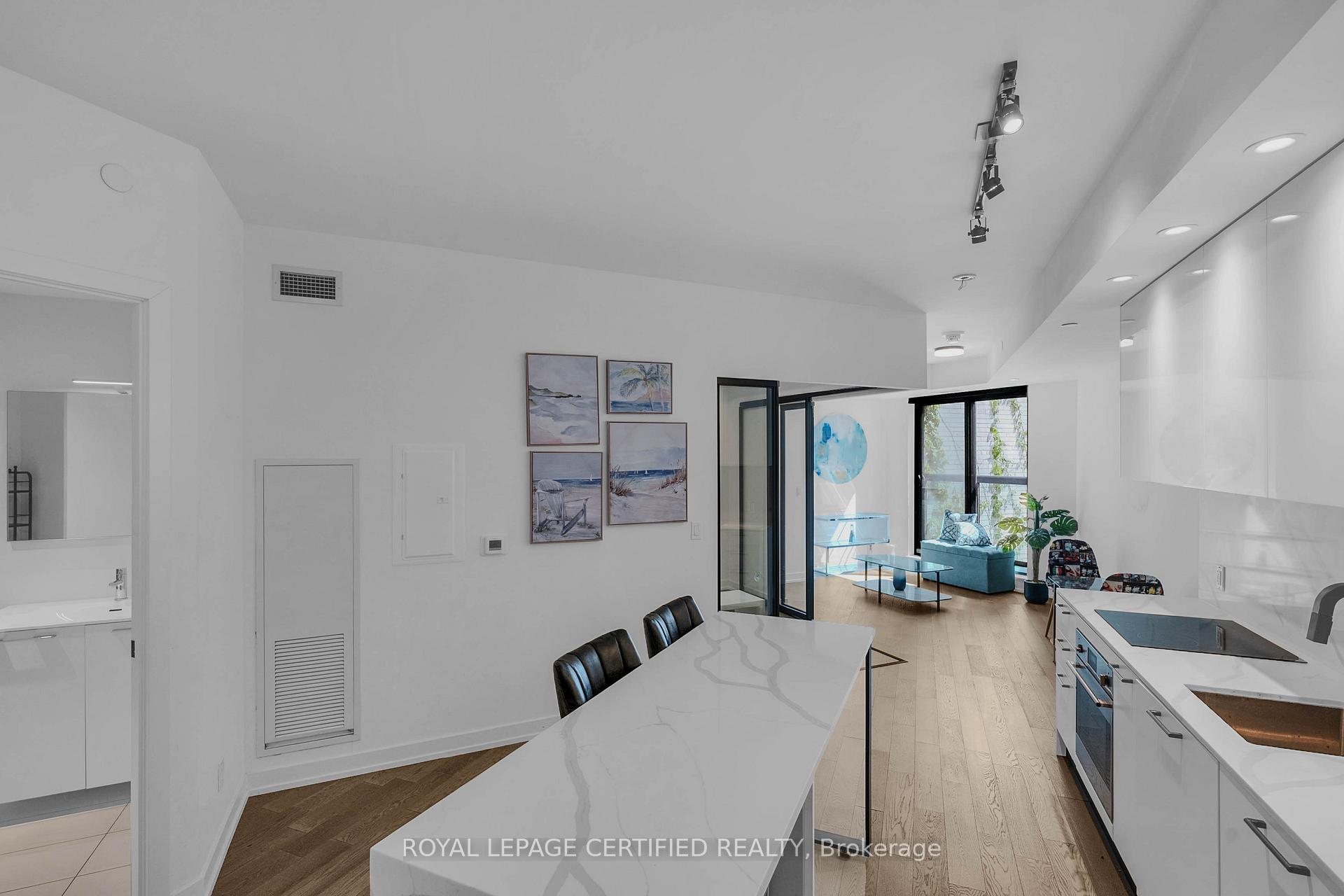 Photo 6 of Unit 411, 200 Sudbury Street, Toronto, Little Portugal — HOMEH
