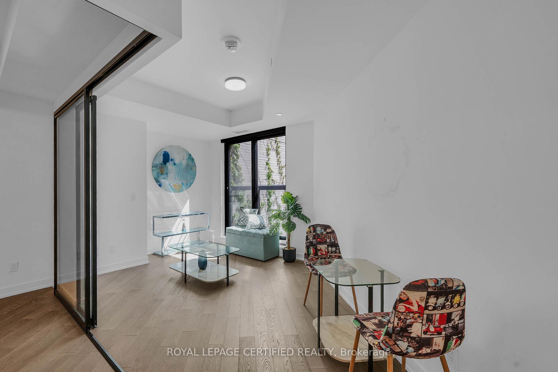 Photo 8 of Unit 411, 200 Sudbury Street, Toronto, Little Portugal — HOMEH