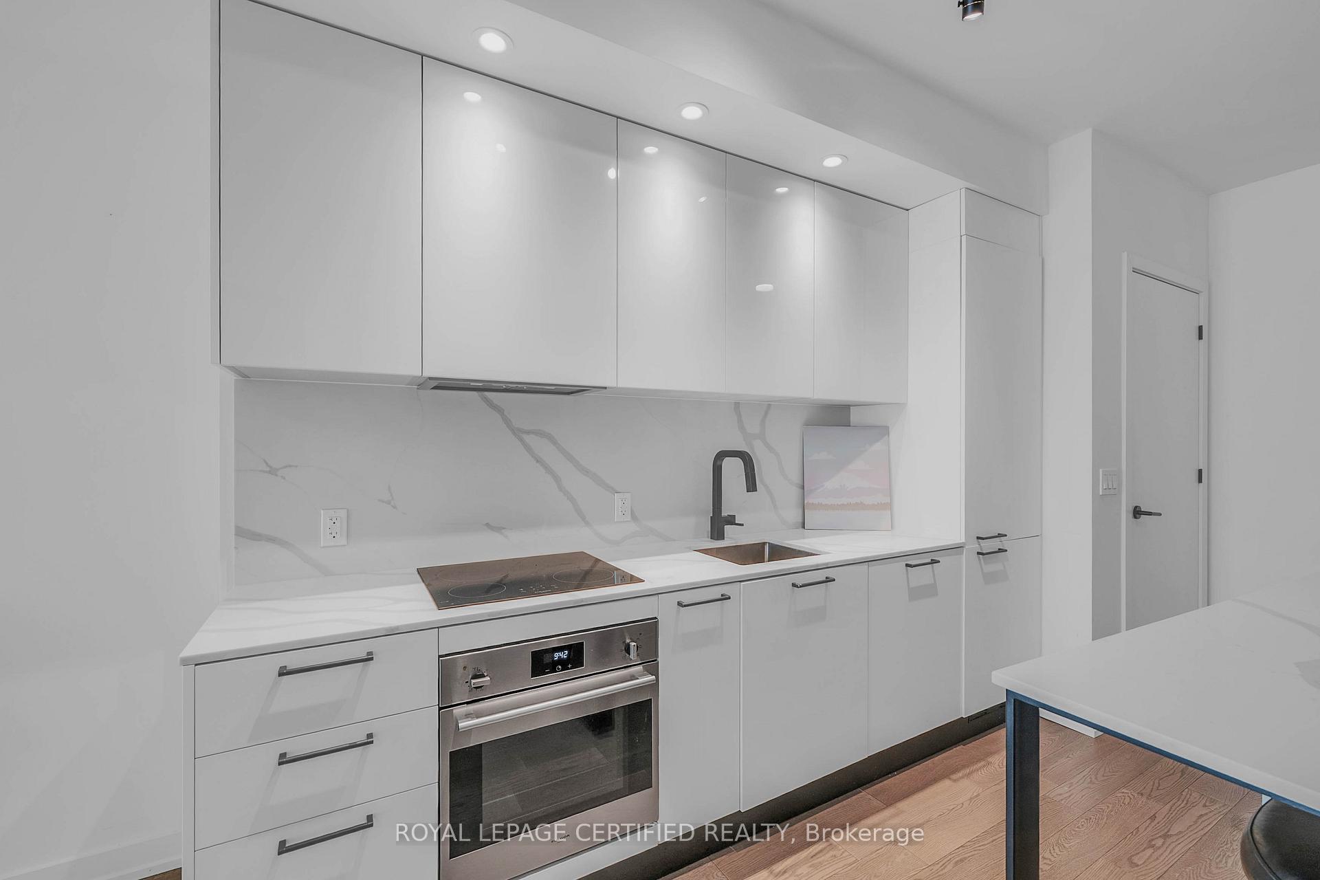 Photo 10 of Unit 411, 200 Sudbury Street, Toronto, Little Portugal — HOMEH