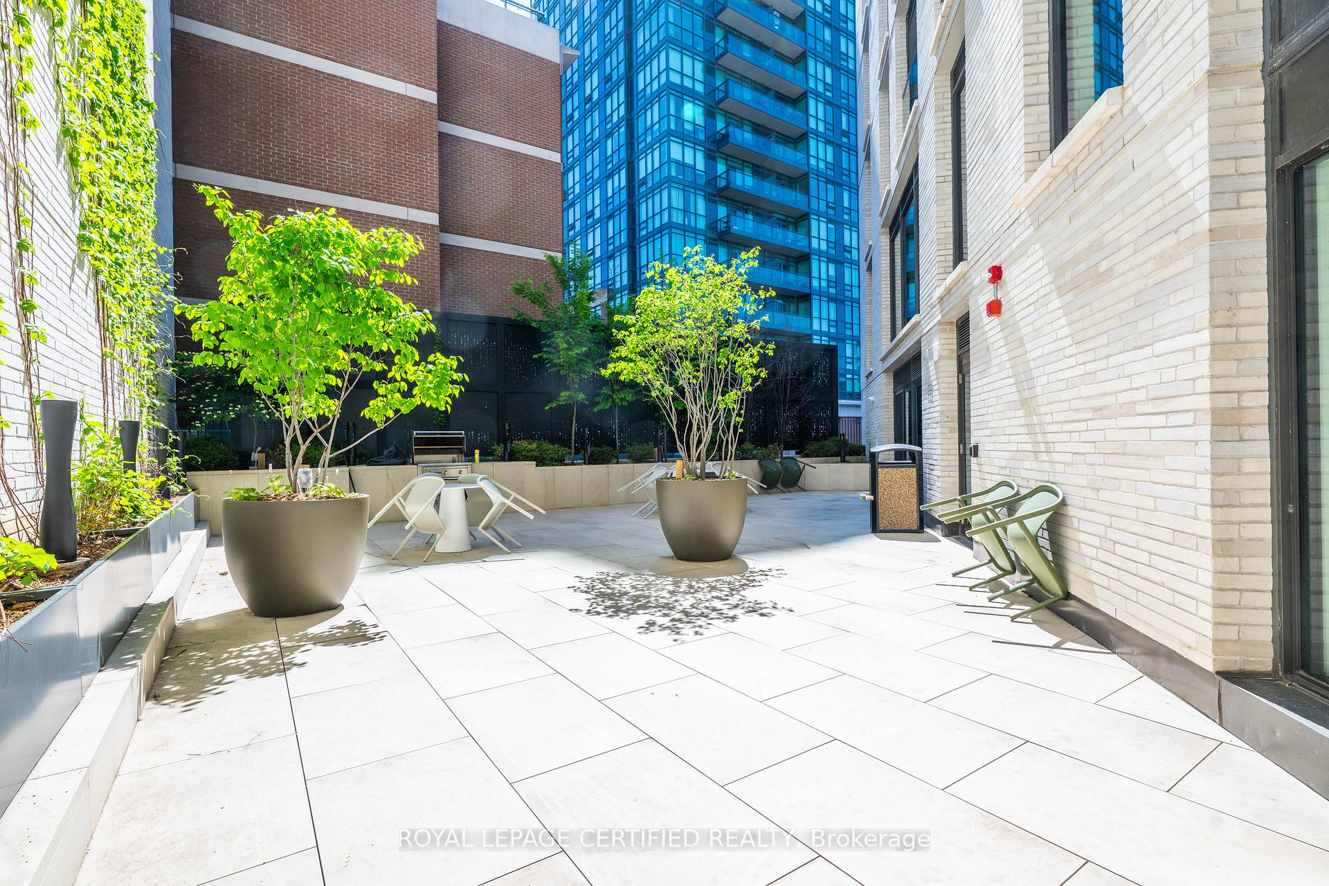 Photo 22 of Unit 411, 200 Sudbury Street, Toronto, Little Portugal — HOMEH
