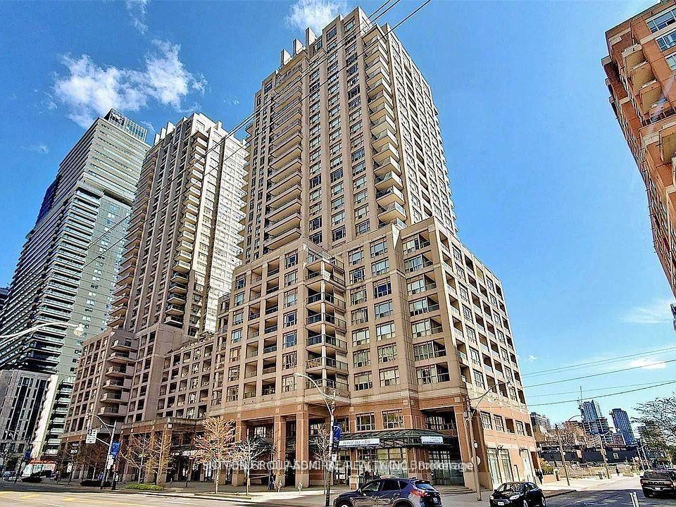 Photo of Unit 905, 909 Bay Street