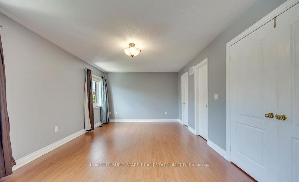 Photo 18 of 26 Maybeck Drive, Brampton, Credit Valley — HOMEH