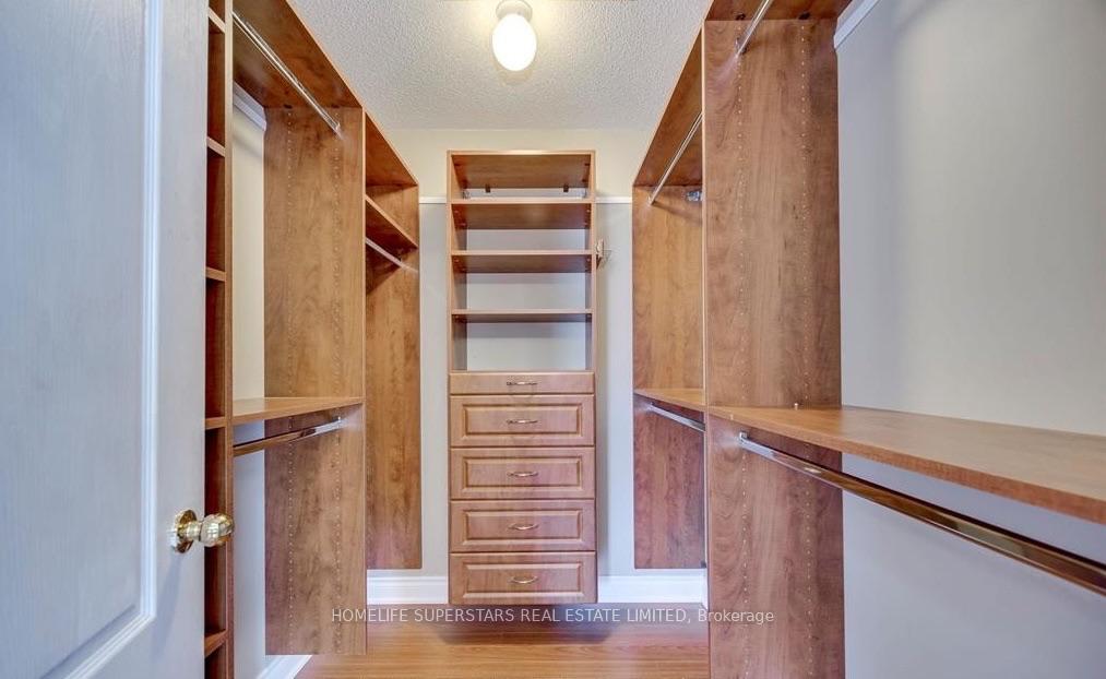 Photo 20 of 26 Maybeck Drive, Brampton, Credit Valley — HOMEH