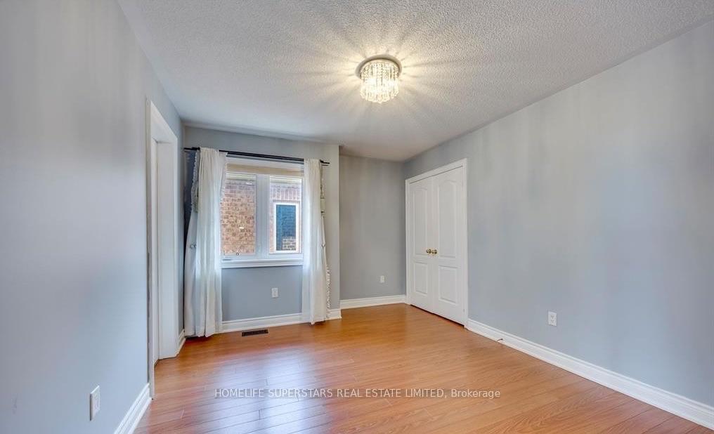 Photo 23 of 26 Maybeck Drive, Brampton, Credit Valley — HOMEH