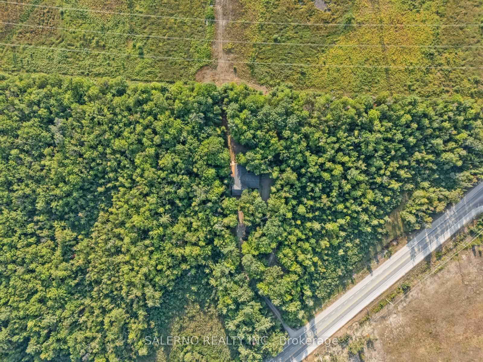 Photo of 3992 Penetanguishene Road