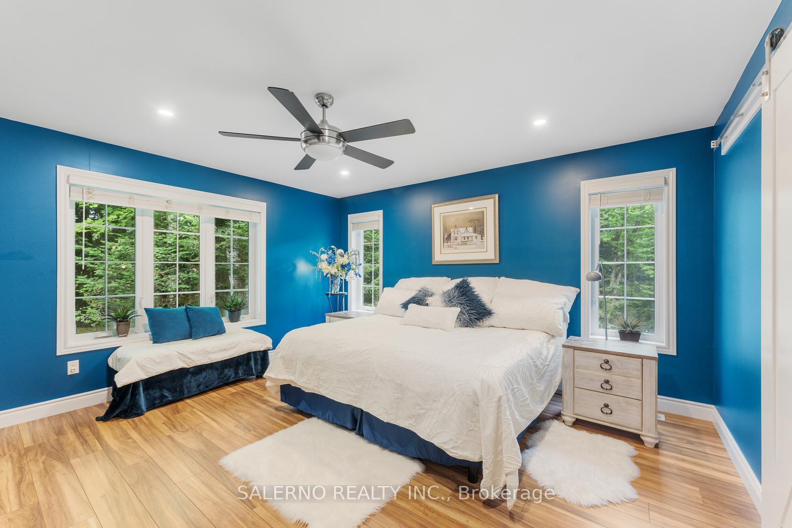 Photo 15 of 3992 Penetanguishene Road, Springwater, Hillsdale — HOMEH