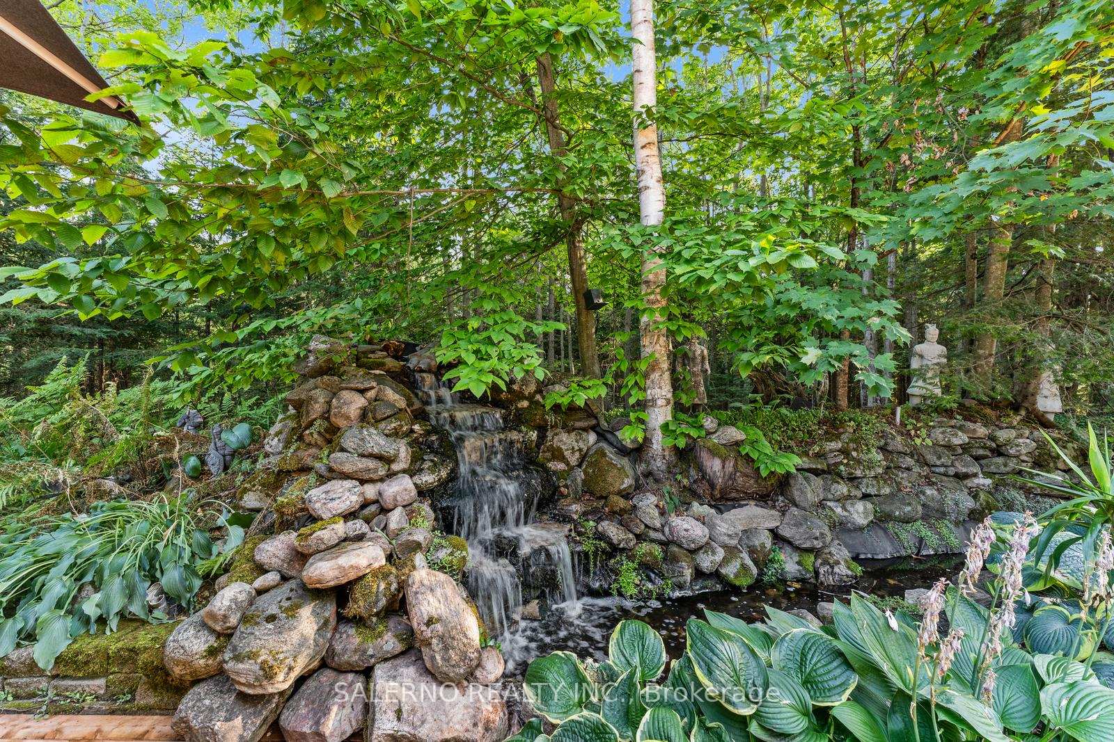 Photo 44 of 3992 Penetanguishene Road, Springwater, Hillsdale — HOMEH