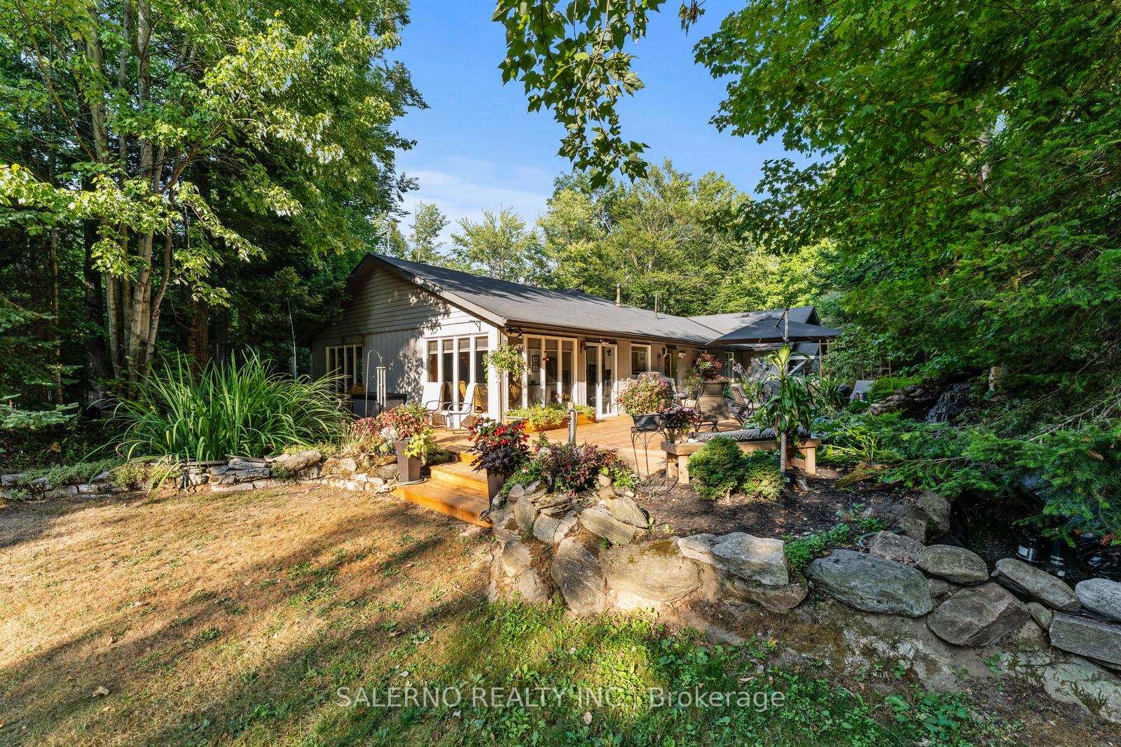 Photo 46 of 3992 Penetanguishene Road, Springwater, Hillsdale — HOMEH
