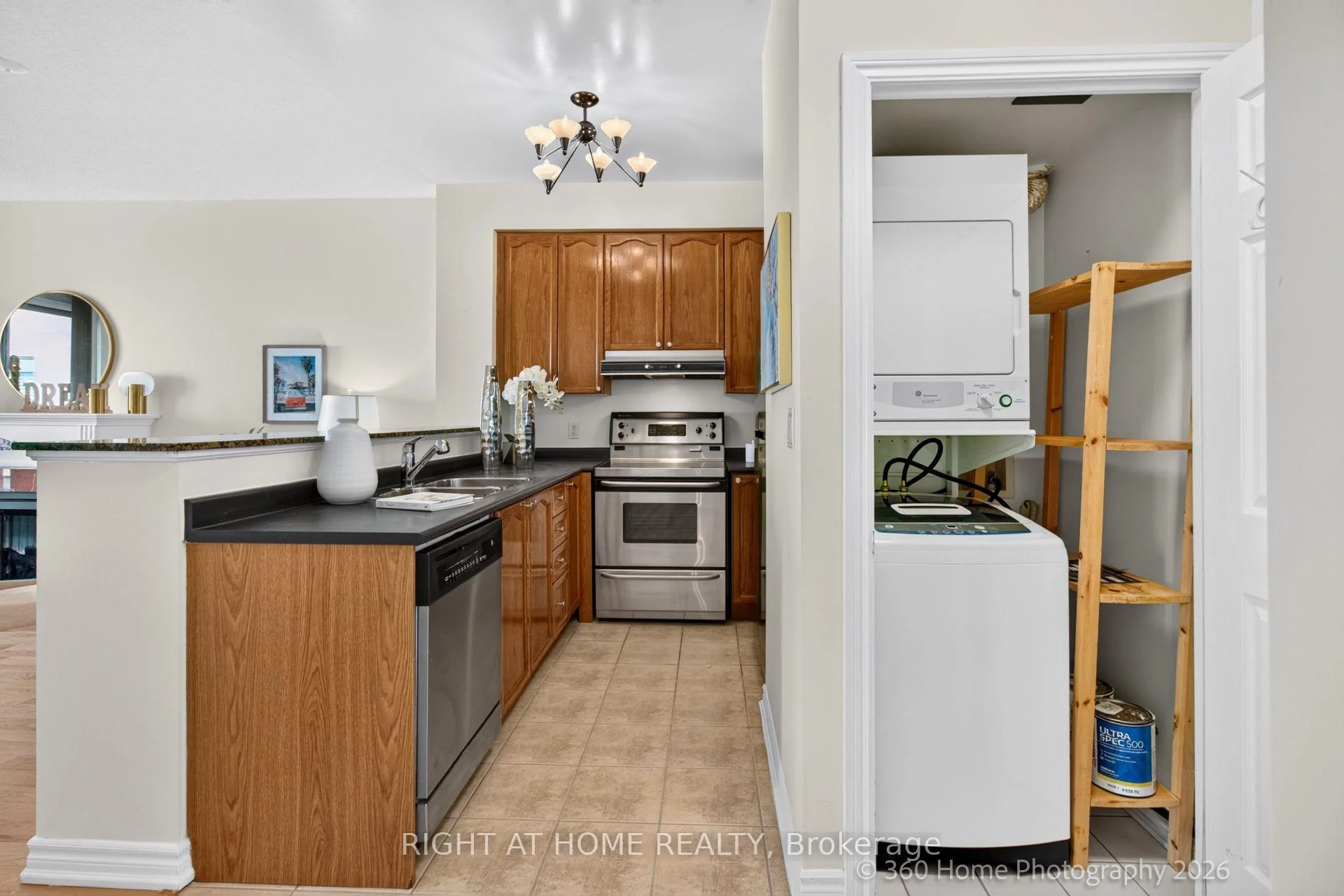 Photo 23 of Unit PH2, 16 Dallimore Circle, North York, Banbury-Don Mills — HOMEH