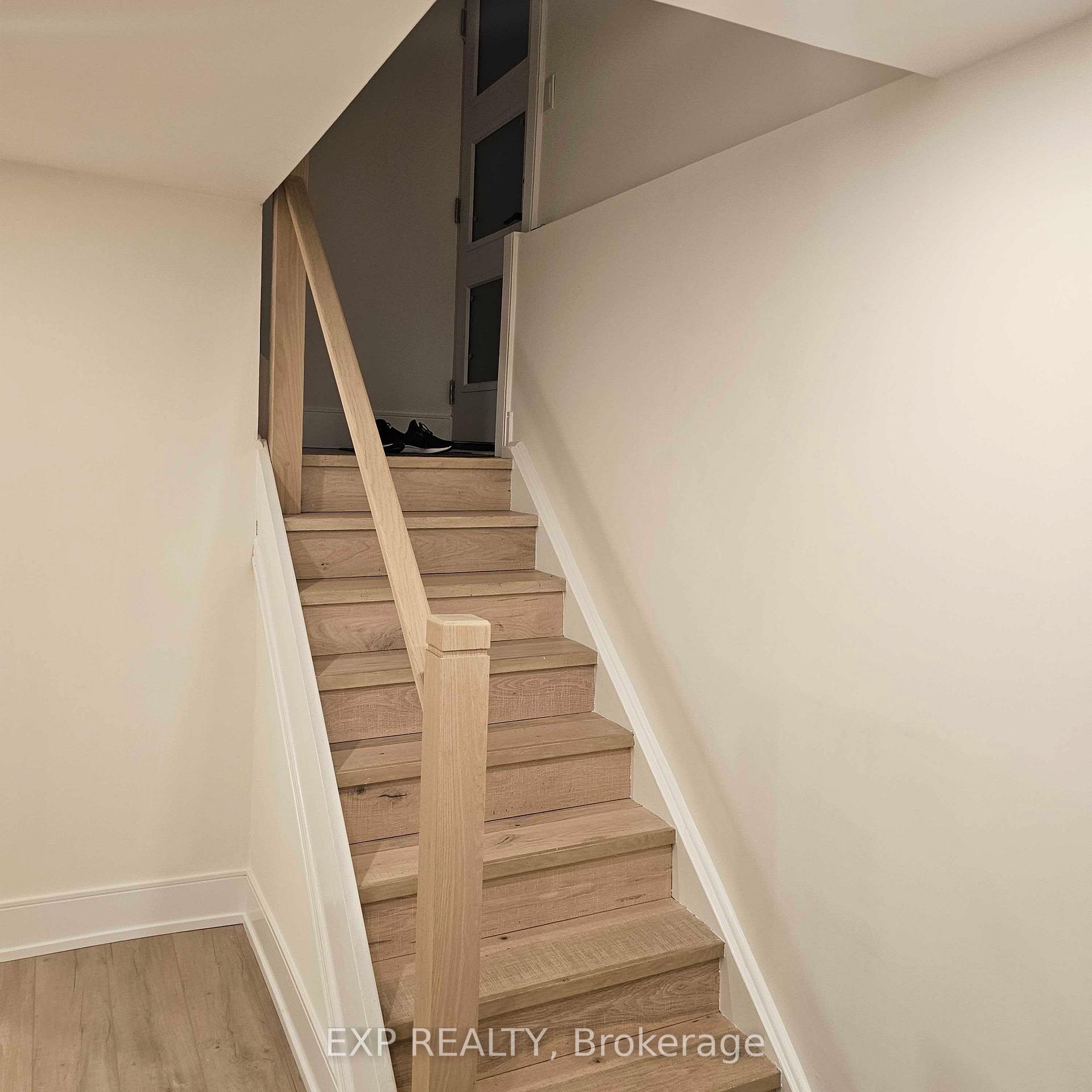 Photo 14 of 5552 Bourget Drive, Mississauga, Hurontario — HOMEH