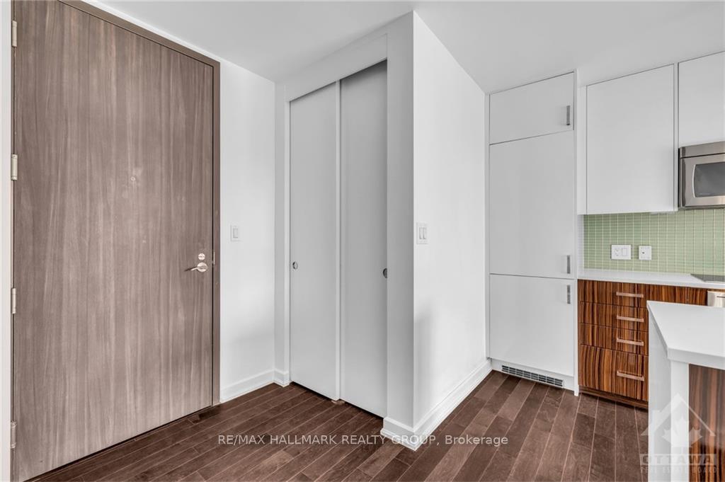 Photo 5 of Unit 605, 300 Lisgar Street, Ottawa, Ottawa Centre — HOMEH