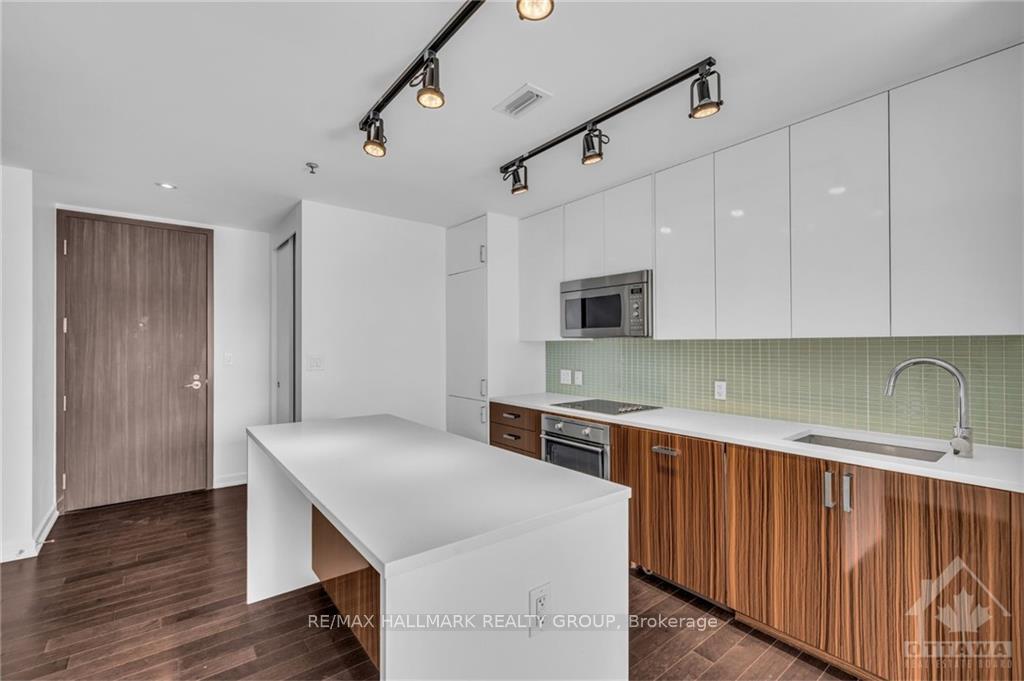Photo 10 of Unit 605, 300 Lisgar Street, Ottawa, Ottawa Centre — HOMEH