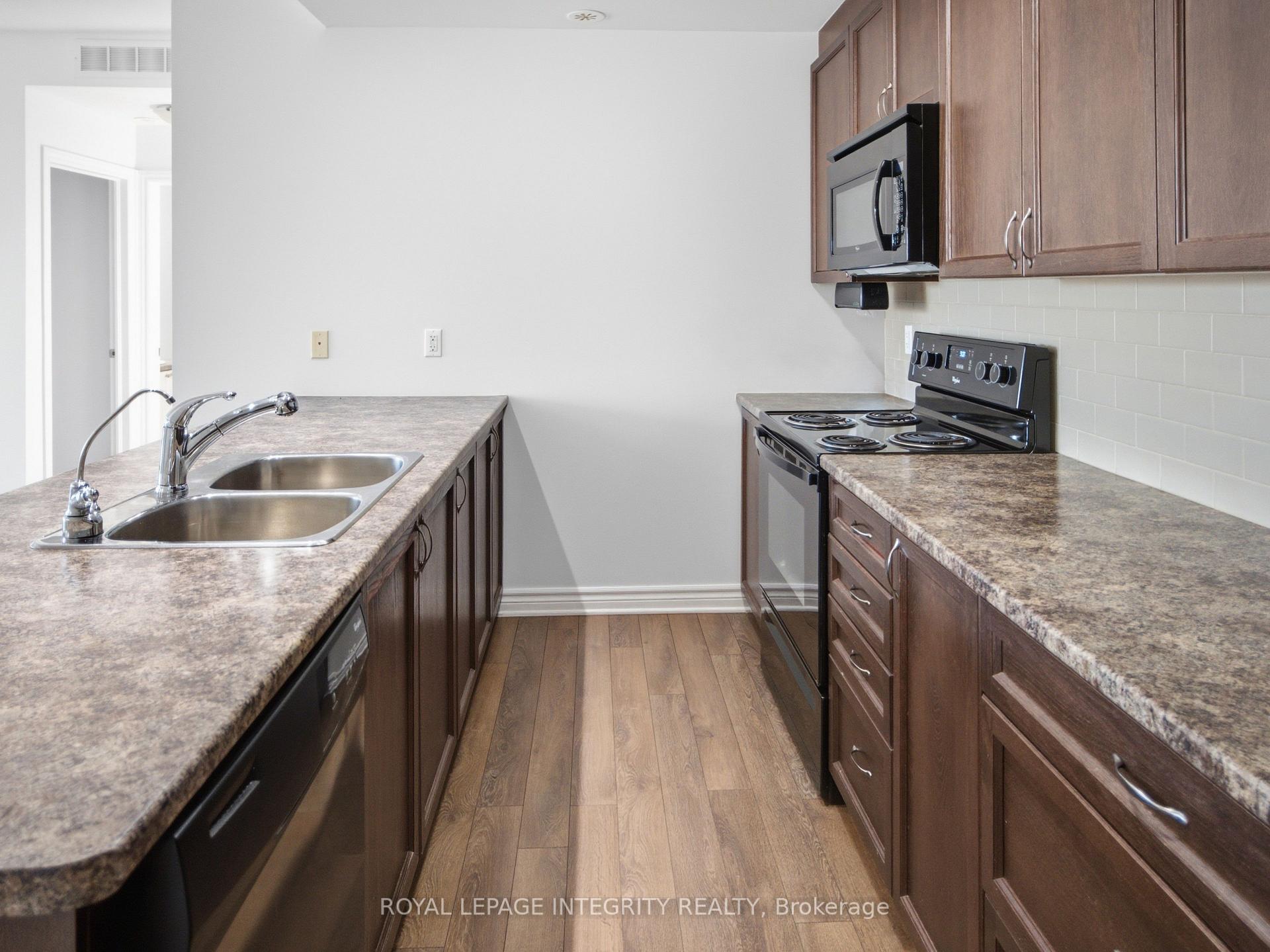 Photo 8 of Unit I, 103 Fraser Fields Way, Ottawa, Barrhaven - Heritage Park — HOMEH