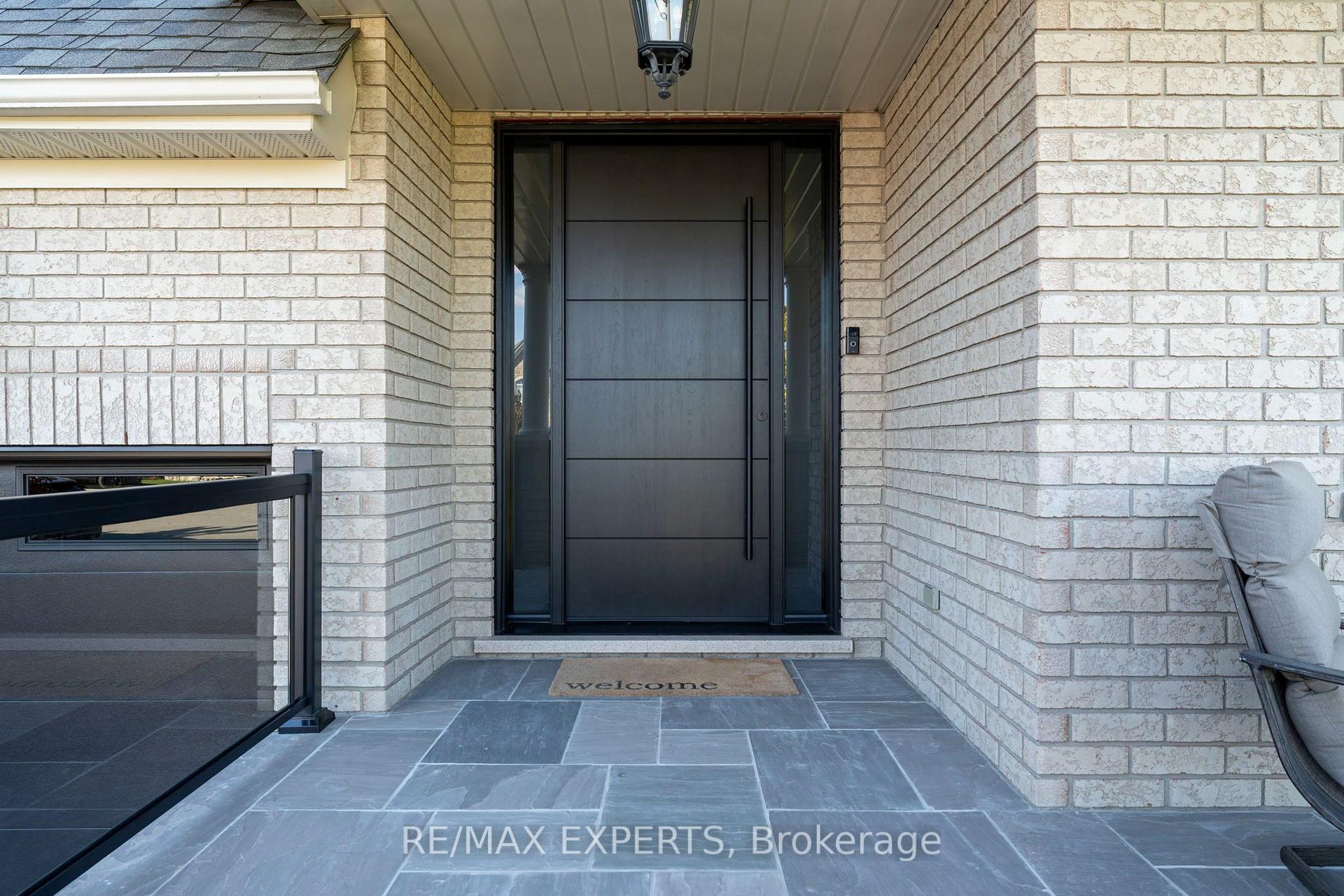 Photo 5 of 16 Thomas Noble Court, King, Nobleton — HOMEH