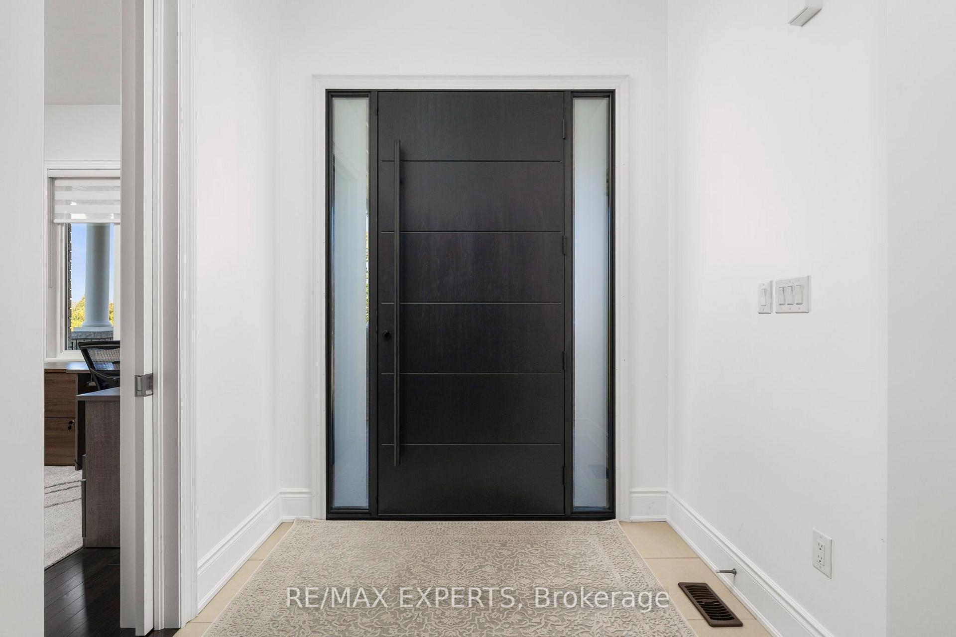 Photo 6 of 16 Thomas Noble Court, King, Nobleton — HOMEH