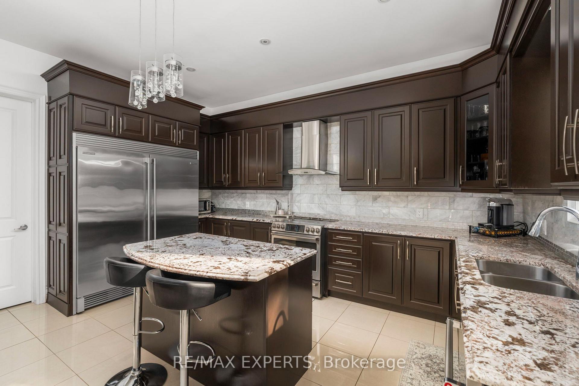 Photo 23 of 16 Thomas Noble Court, King, Nobleton — HOMEH