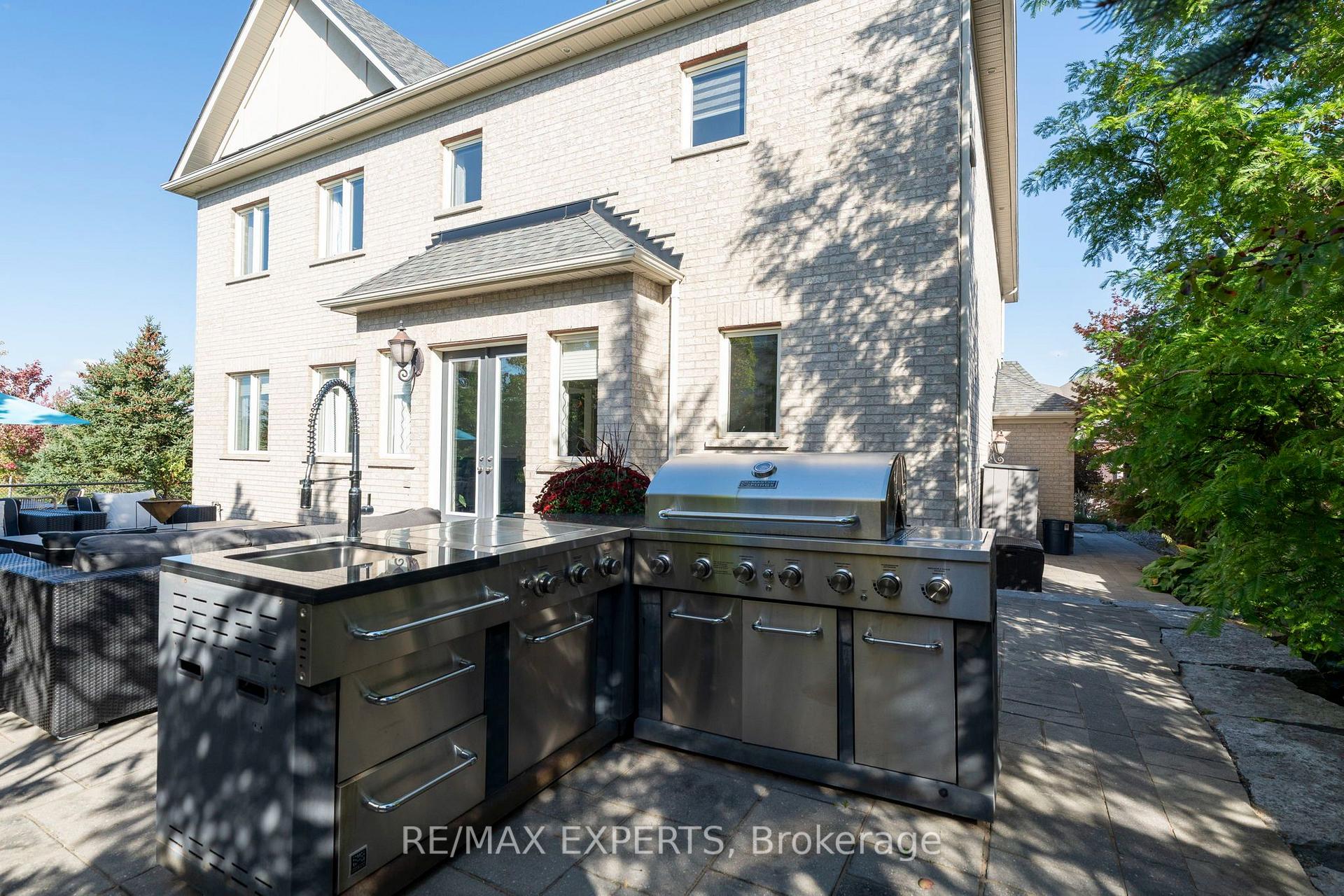 Photo 47 of 16 Thomas Noble Court, King, Nobleton — HOMEH