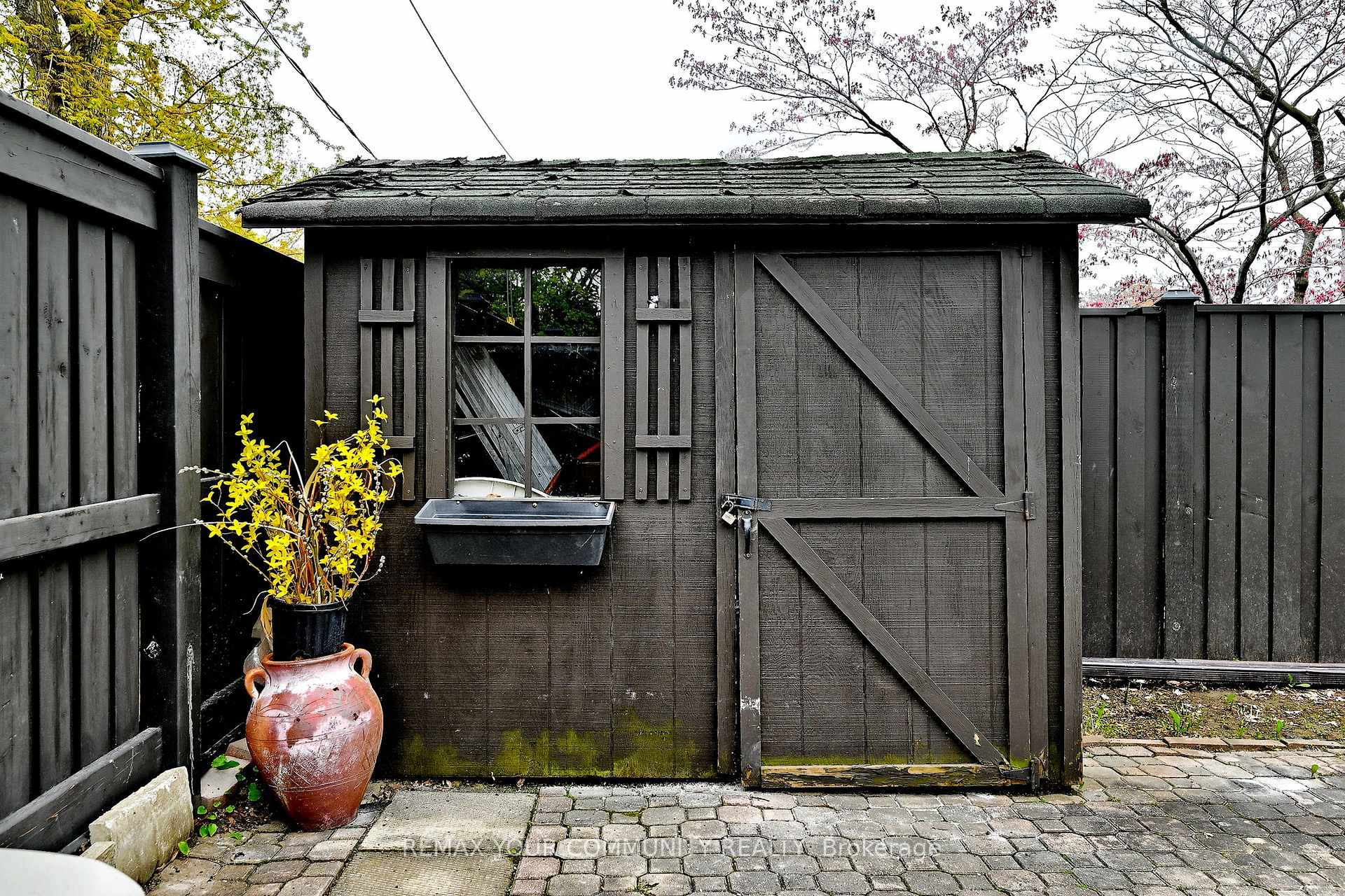Photo 33 of 39 Prattley Drive, North York, Don Valley Village — HOMEH