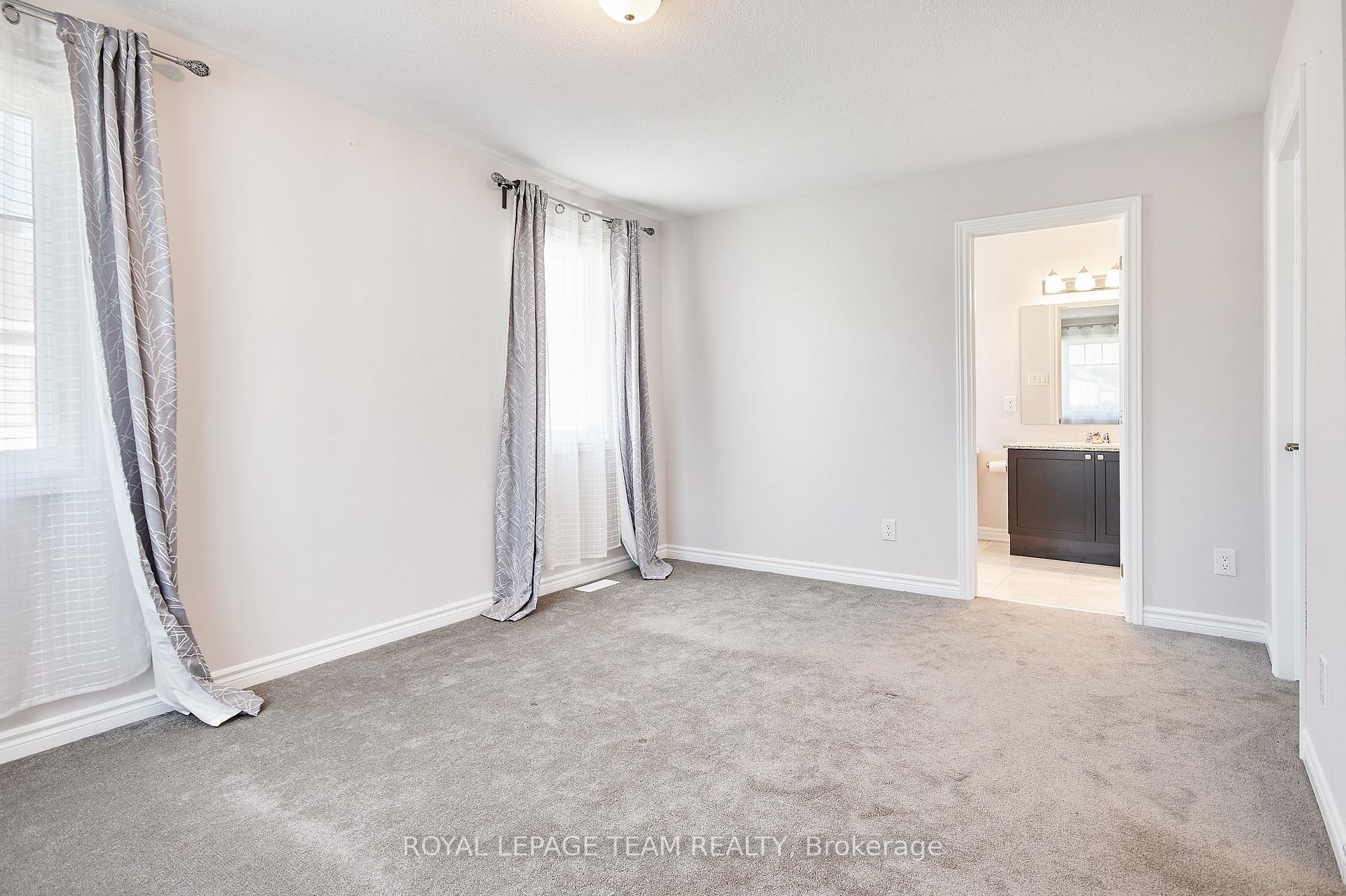 Photo 20 of 221 Merak Way, Ottawa, Barrhaven - Half Moon Bay — HOMEH