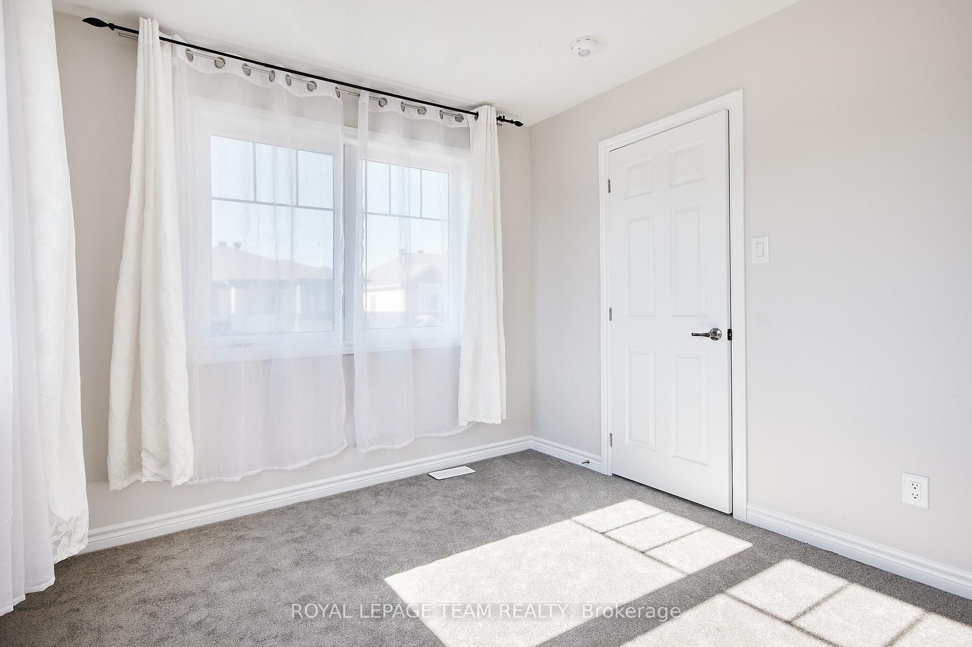 Photo 26 of 221 Merak Way, Ottawa, Barrhaven - Half Moon Bay — HOMEH