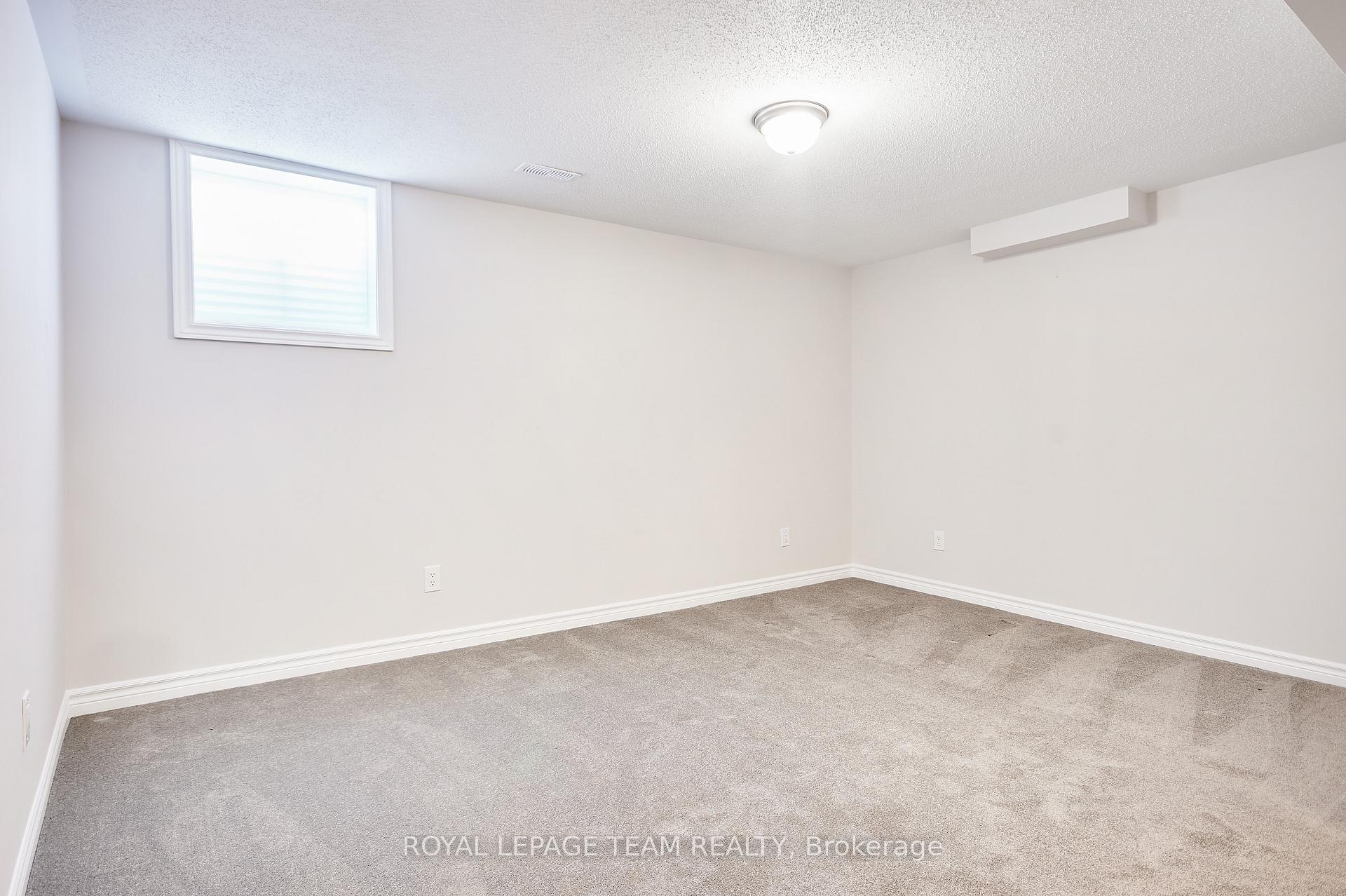 Photo 33 of 221 Merak Way, Ottawa, Barrhaven - Half Moon Bay — HOMEH