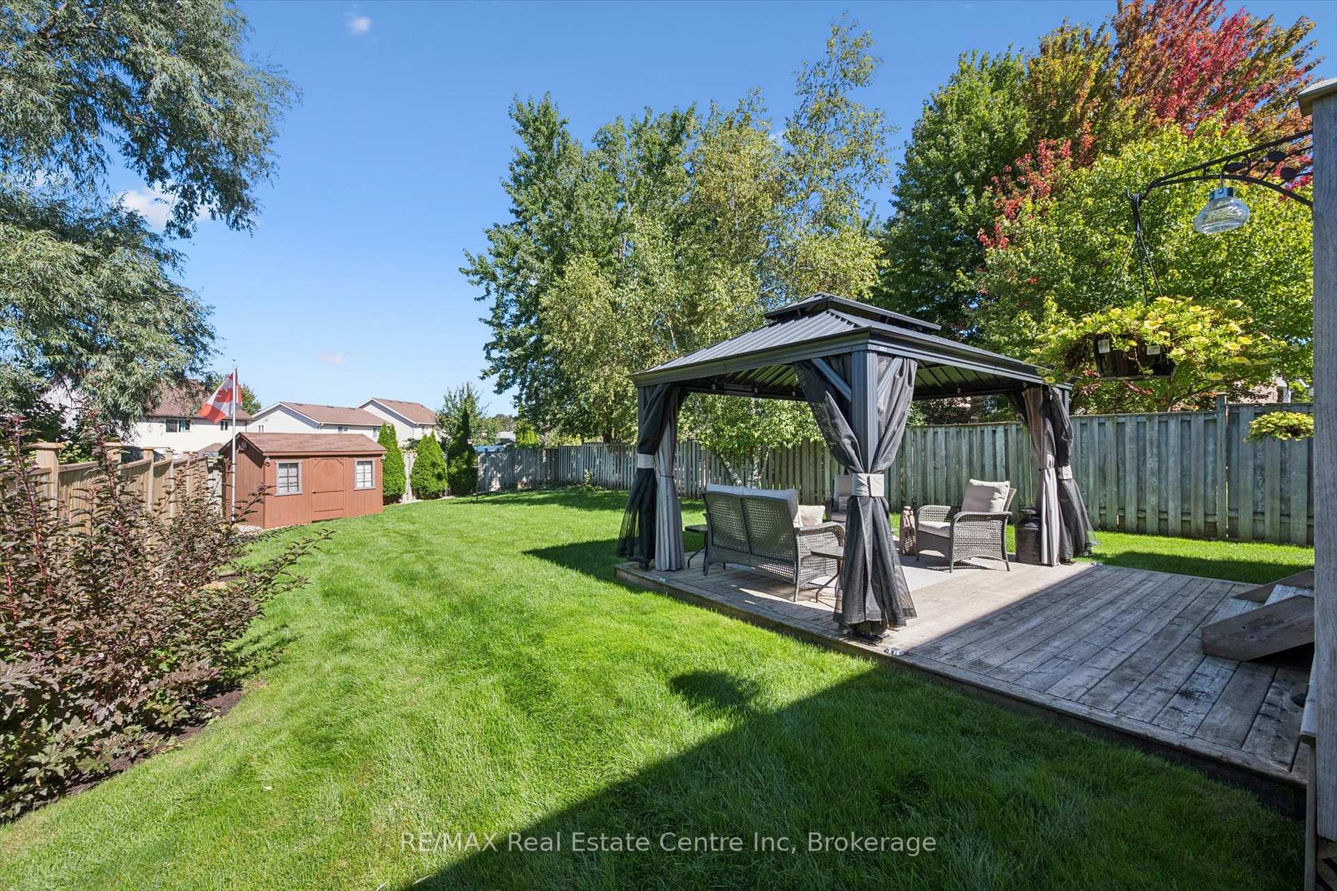 Photo 26 of 48 Abbeywood Crescent, Guelph, Willow West/Sugarbush/West Acres — HOMEH