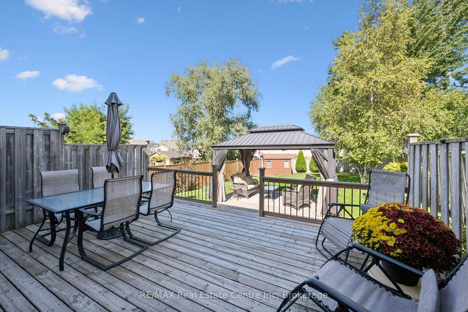 Photo 31 of 48 Abbeywood Crescent, Guelph, Willow West/Sugarbush/West Acres — HOMEH